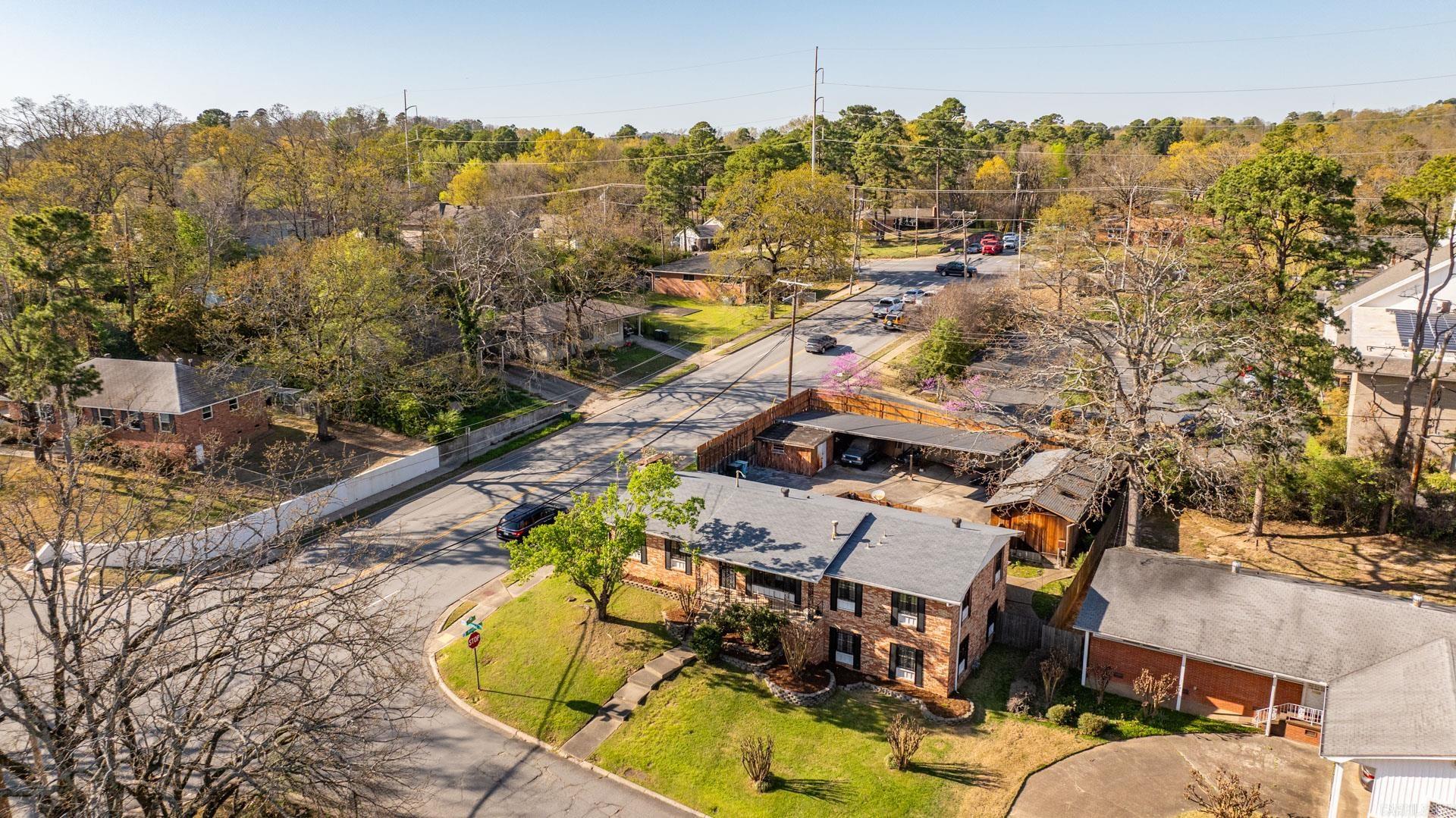 BRIARWOOD - Residential