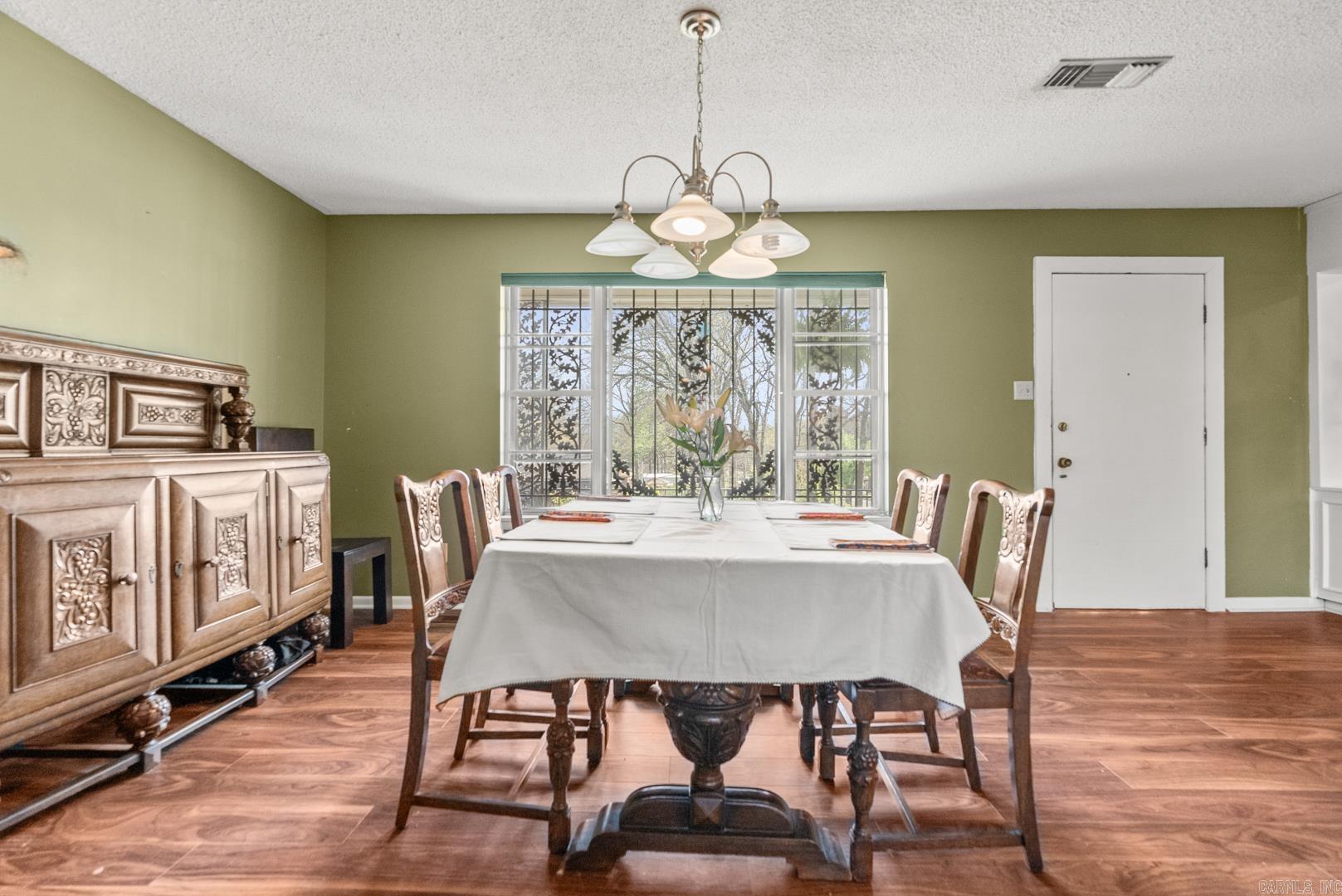 BRIARWOOD - Residential