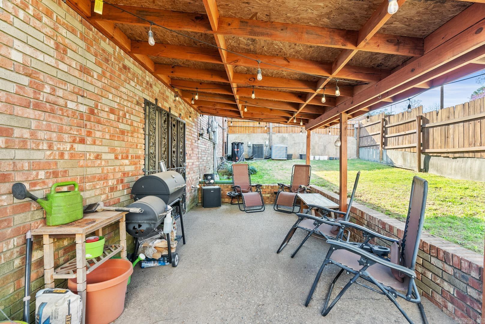 BRIARWOOD - Residential