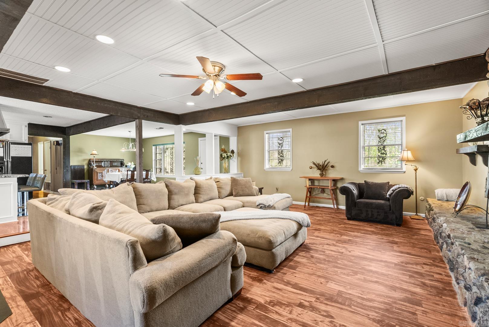 BRIARWOOD - Residential