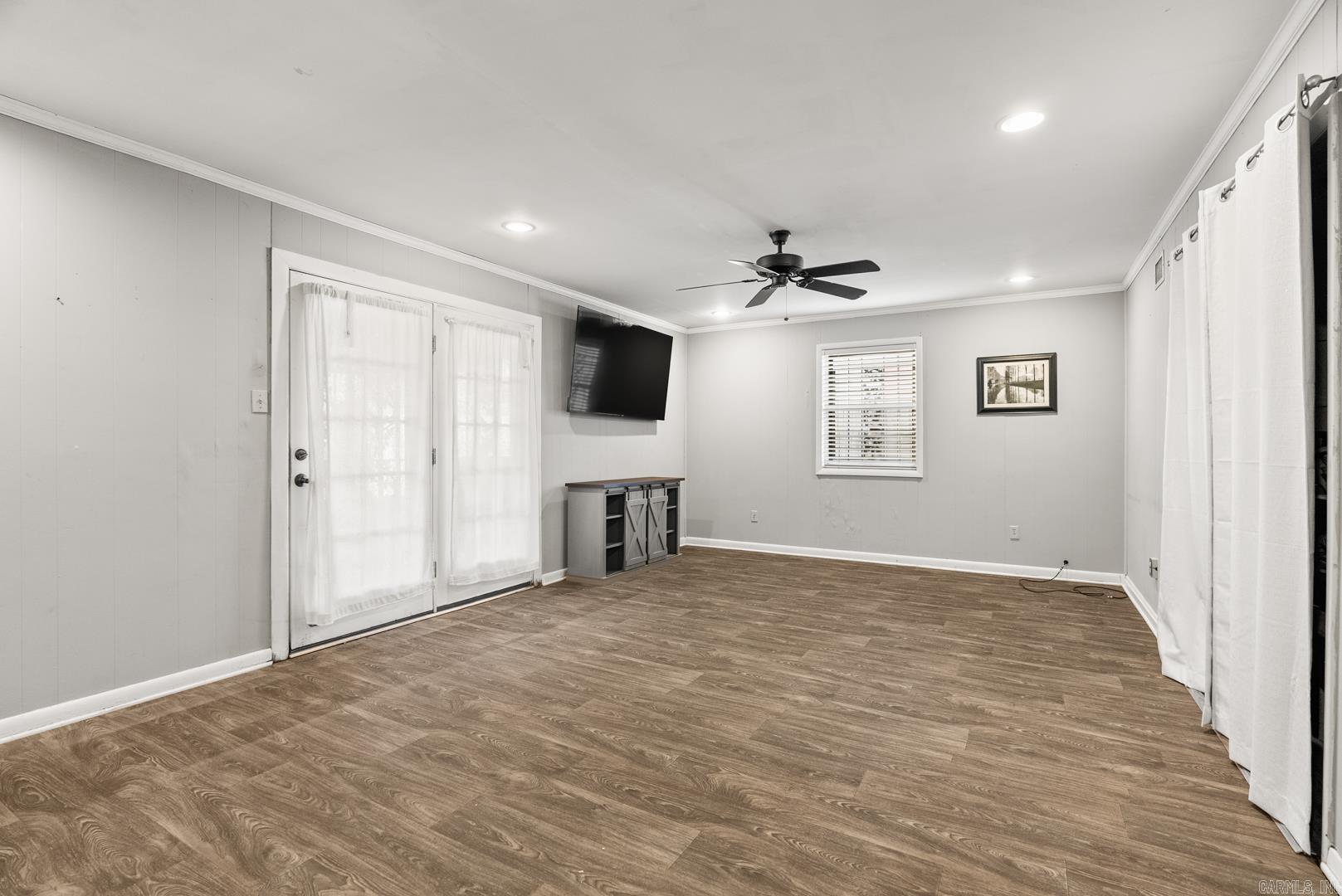 BRIARWOOD - Residential