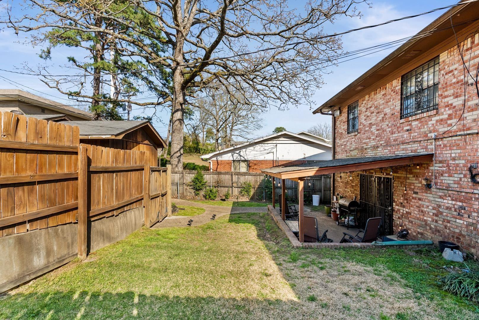 BRIARWOOD - Residential