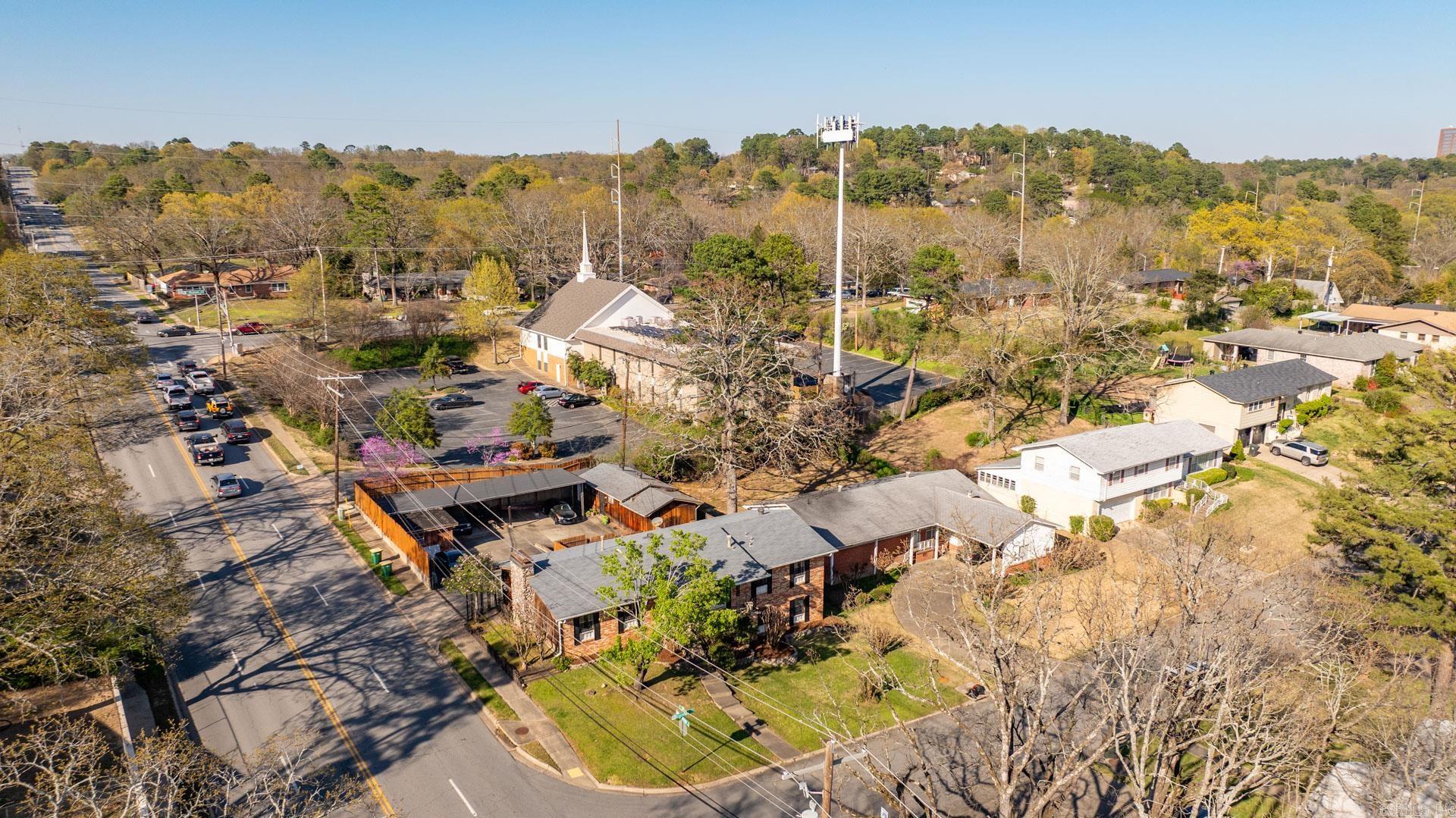 BRIARWOOD - Residential