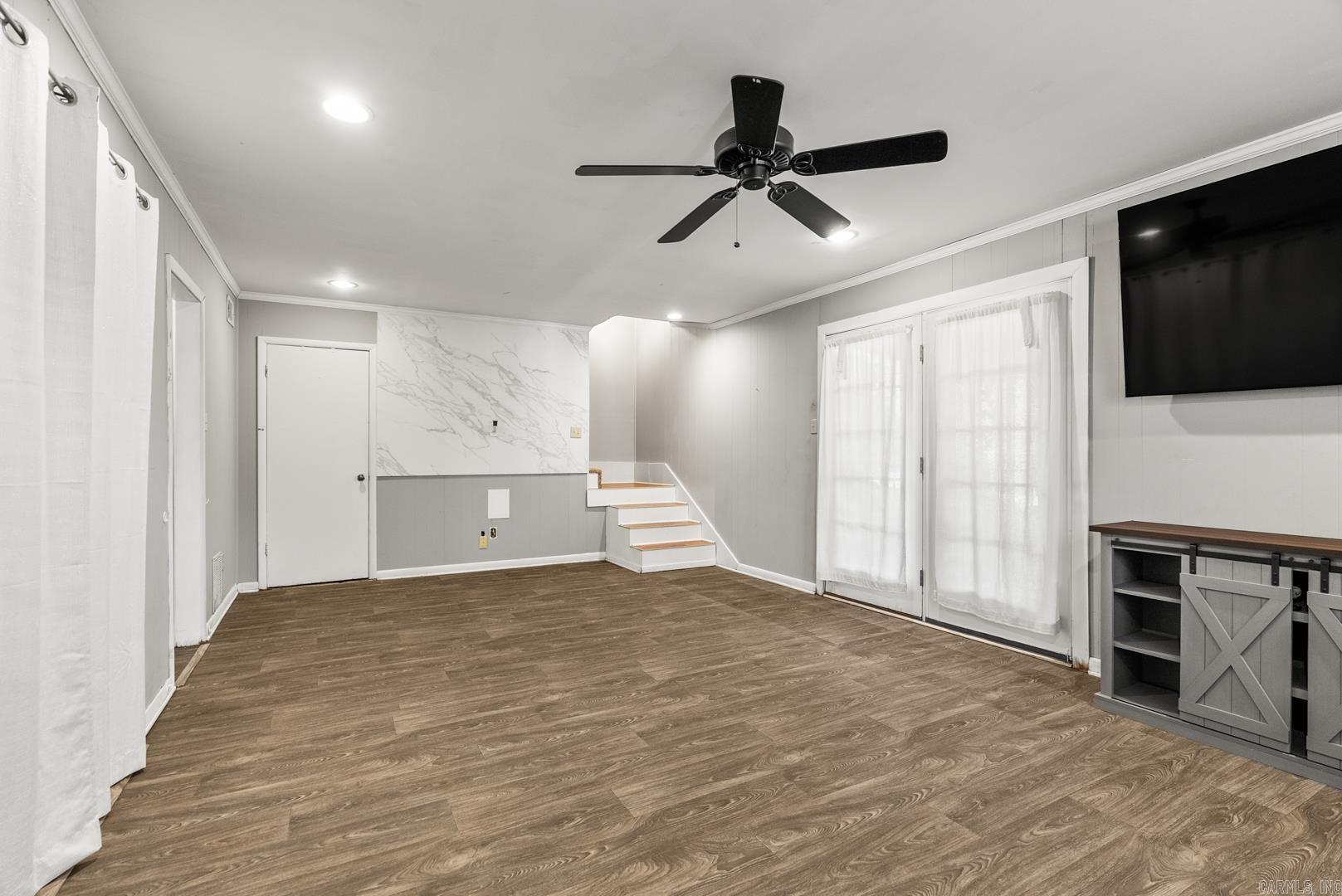 BRIARWOOD - Residential