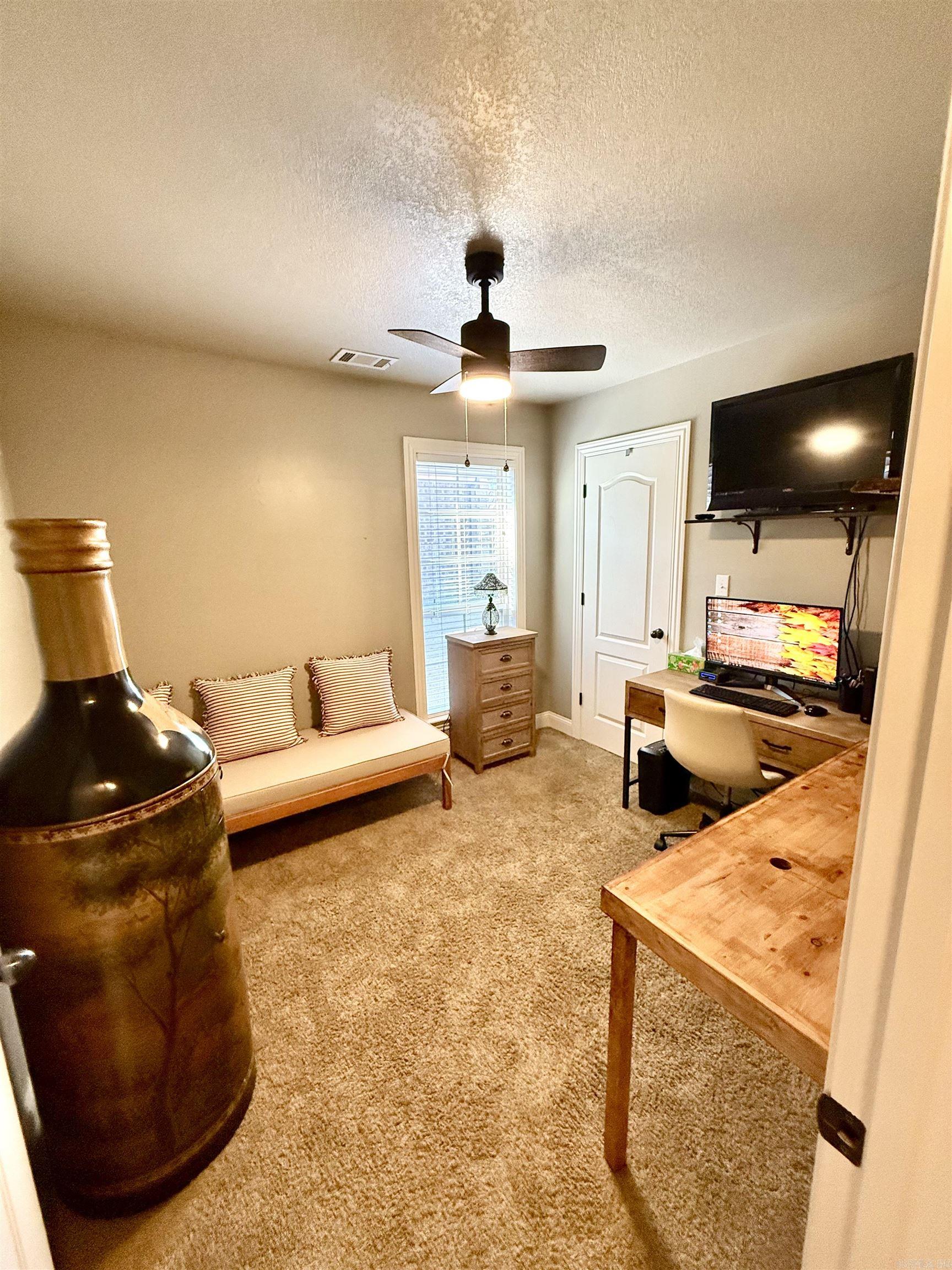 MADISON ESTATES - Residential