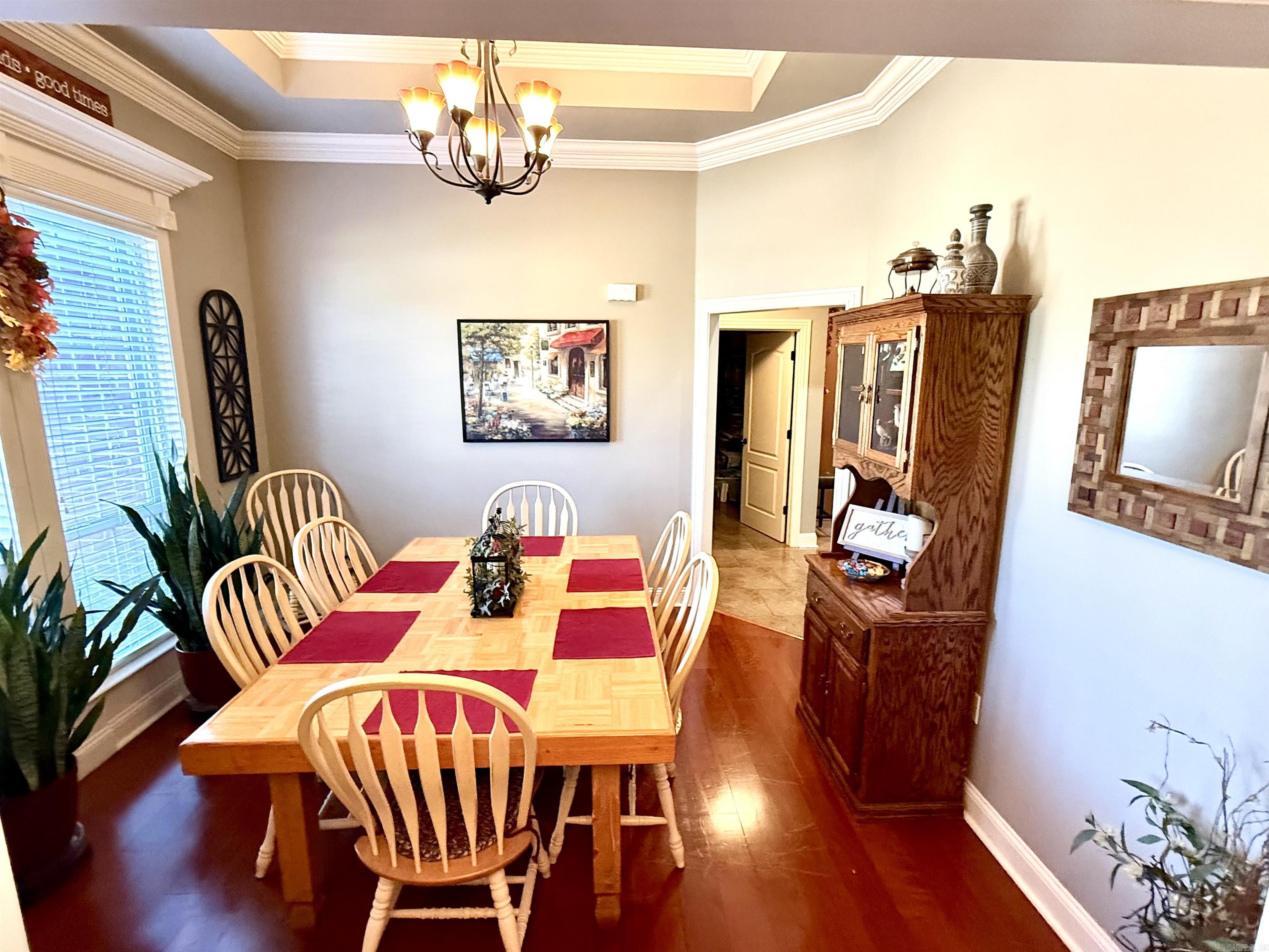 MADISON ESTATES - Residential