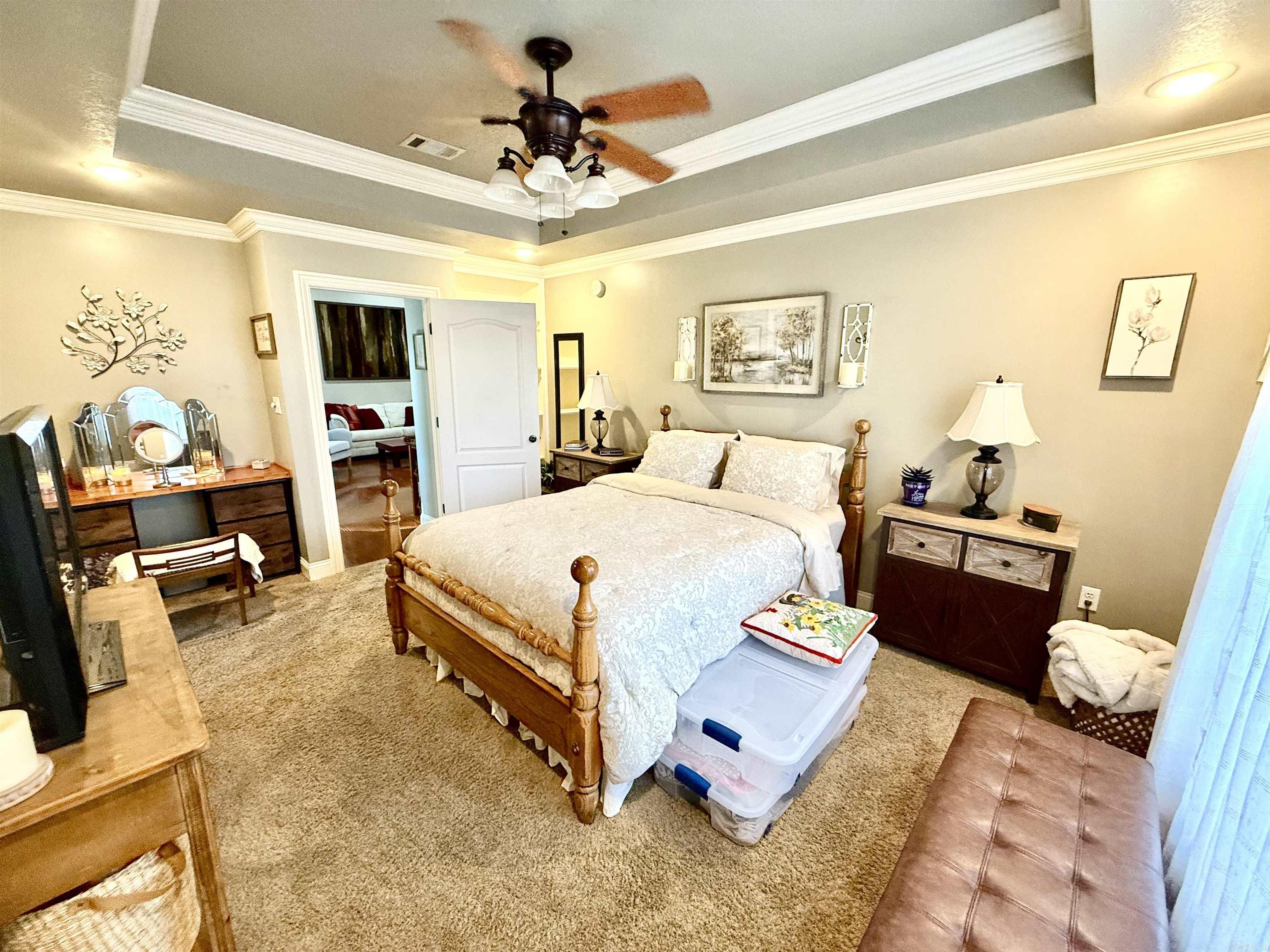 MADISON ESTATES - Residential