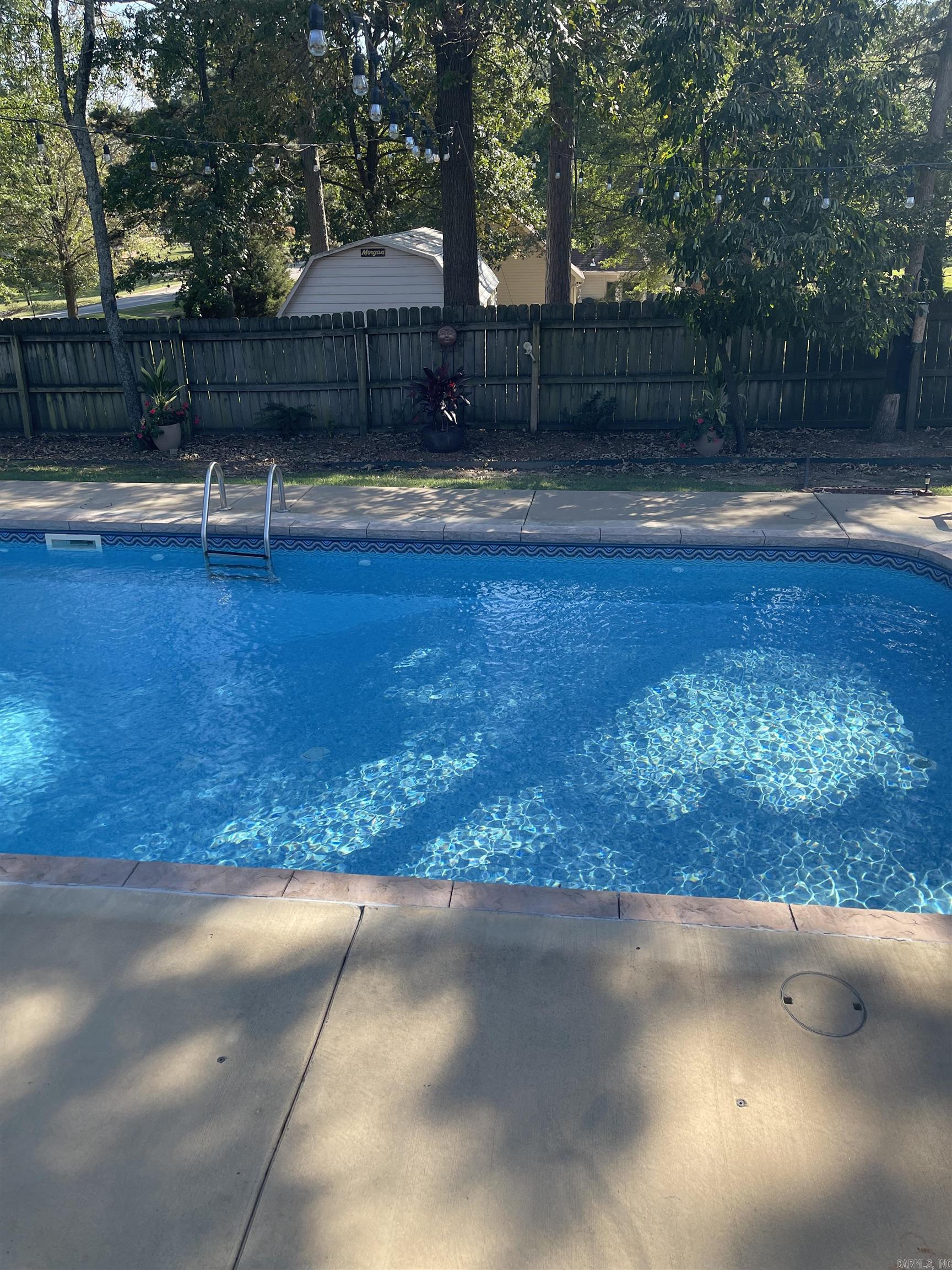 MADISON ESTATES - Residential