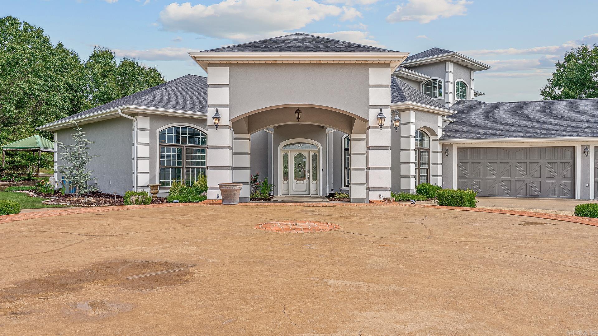 Metes & Bounds - Residential