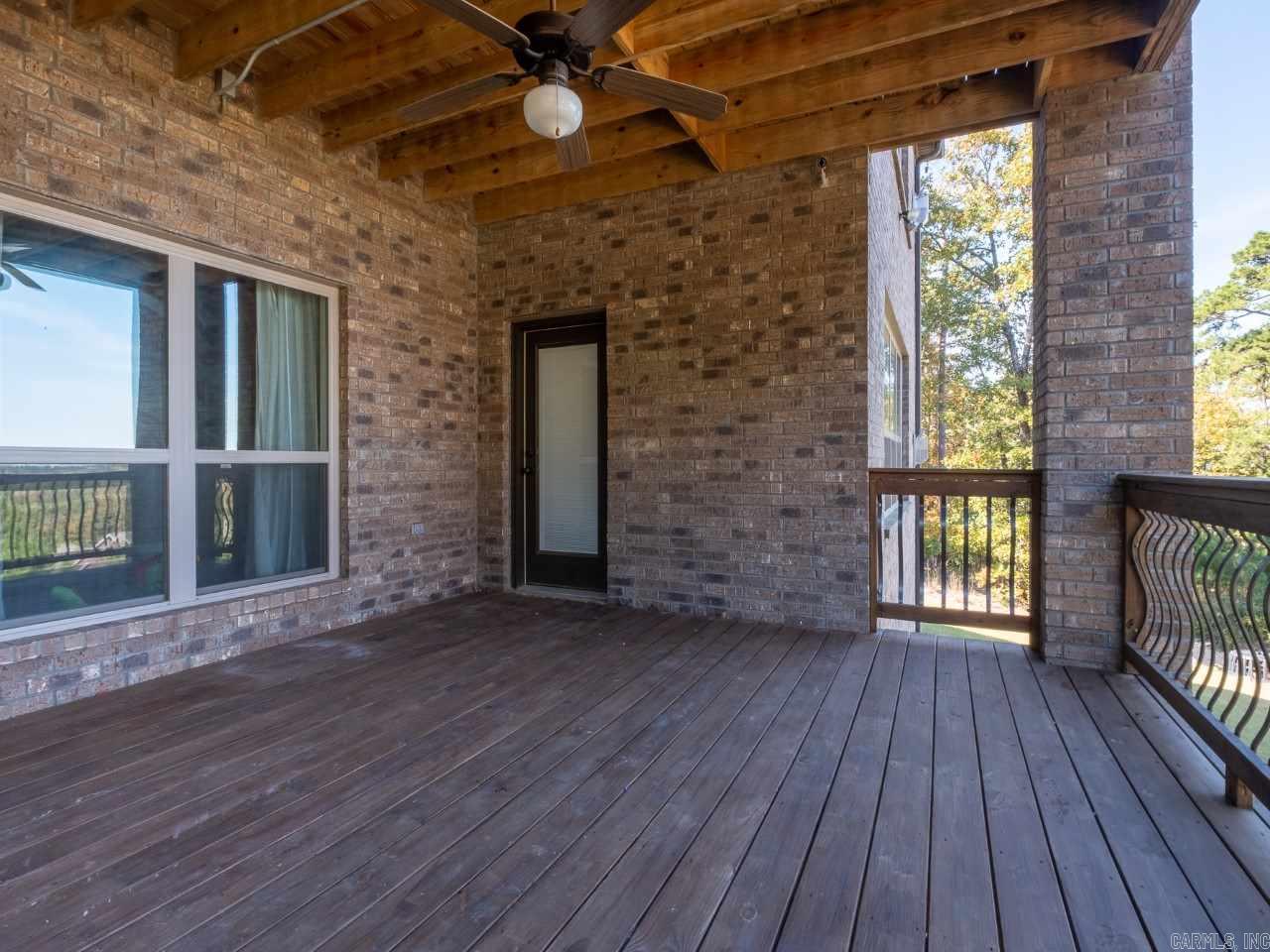 MAJESTIC POINTE - Residential