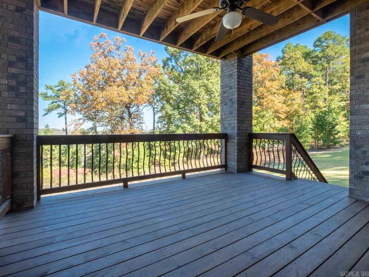 MAJESTIC POINTE - Residential