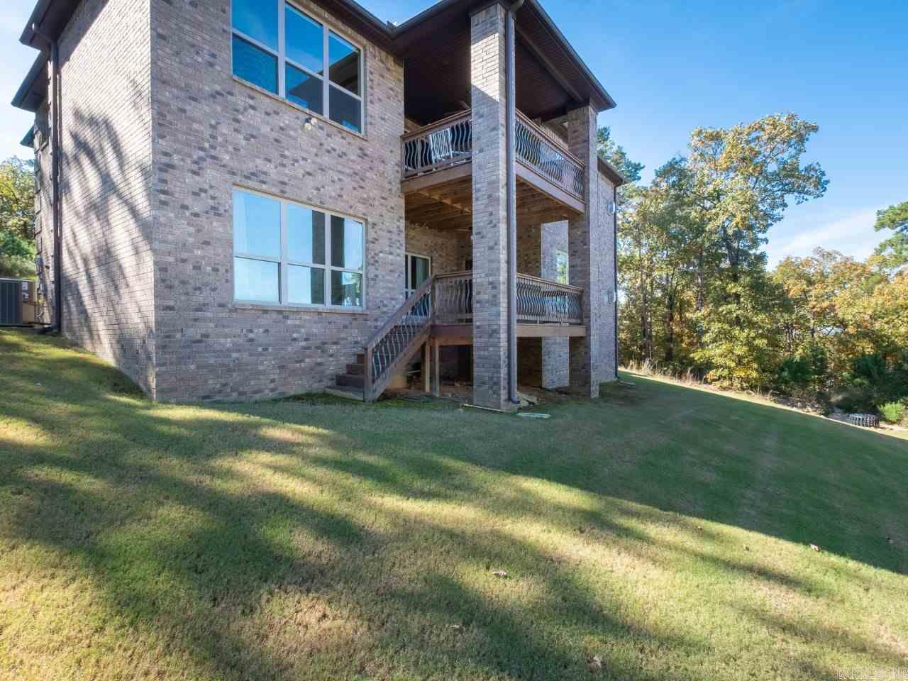 MAJESTIC POINTE - Residential