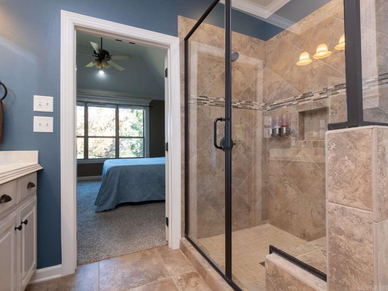 MAJESTIC POINTE - Residential