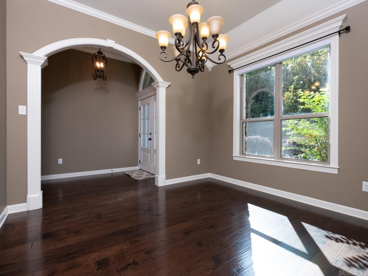 MAJESTIC POINTE - Residential