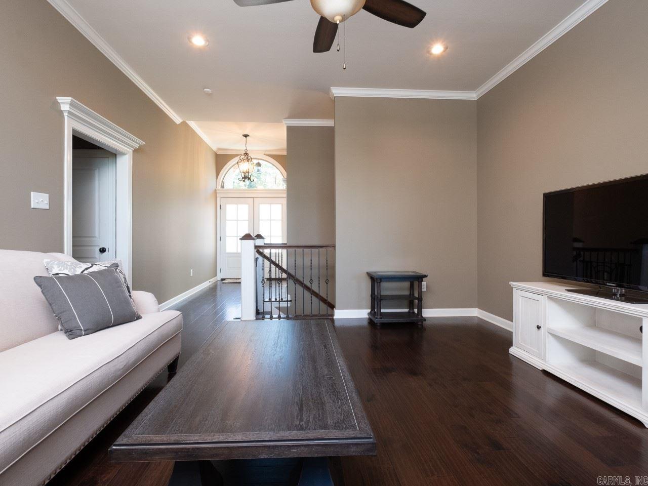 MAJESTIC POINTE - Residential