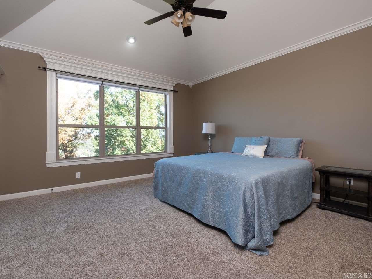 MAJESTIC POINTE - Residential