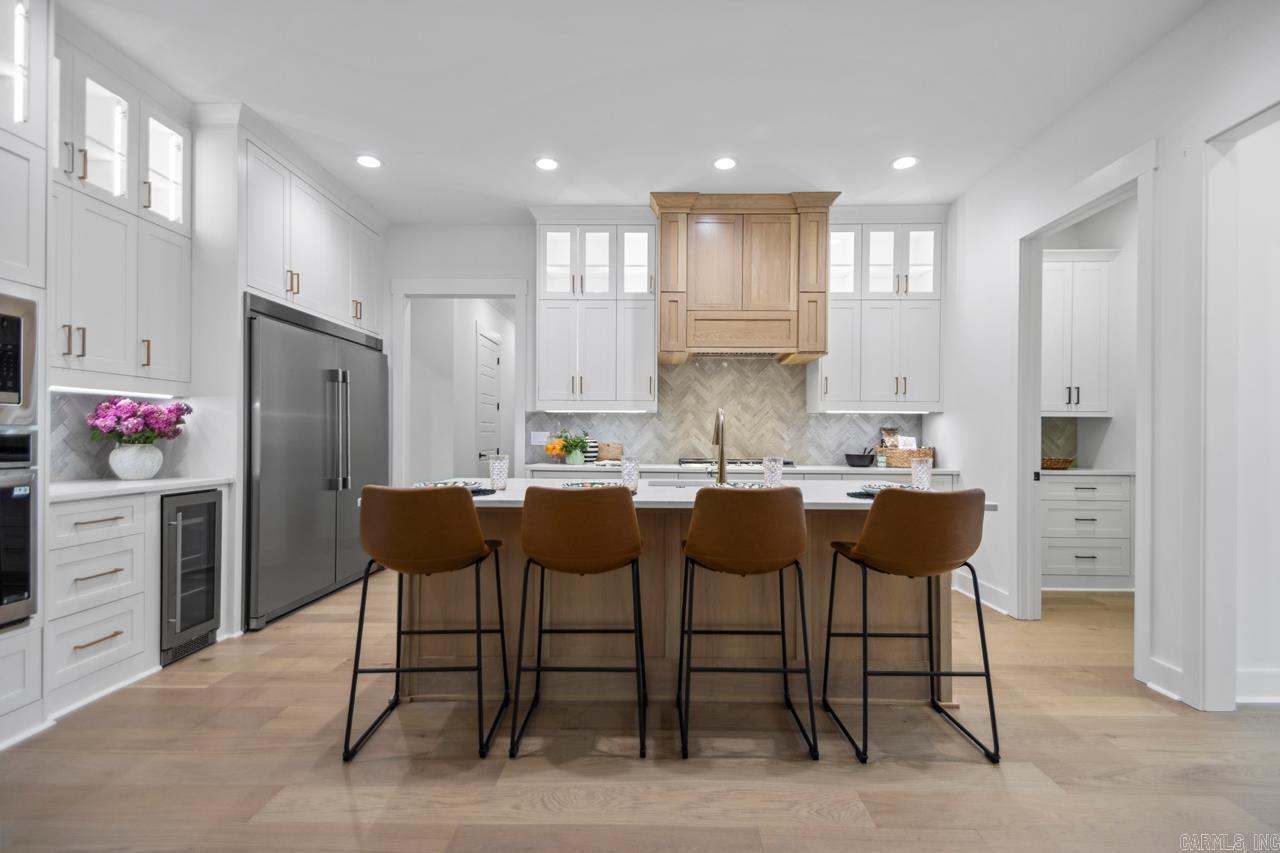 MEADOWLARKE ESTATES - Residential