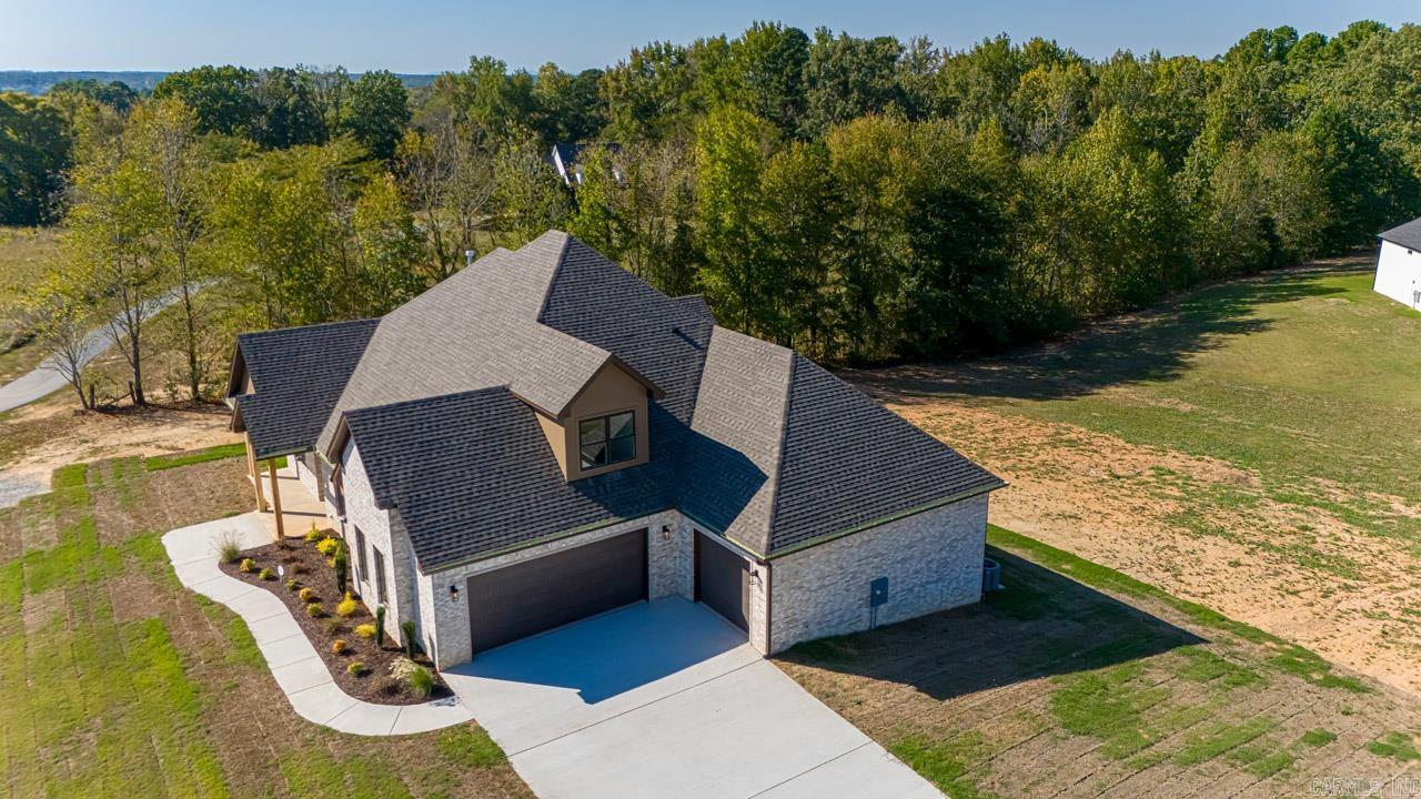 MEADOWLARKE ESTATES - Residential