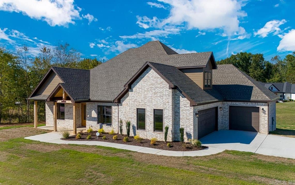 MEADOWLARKE ESTATES - Residential