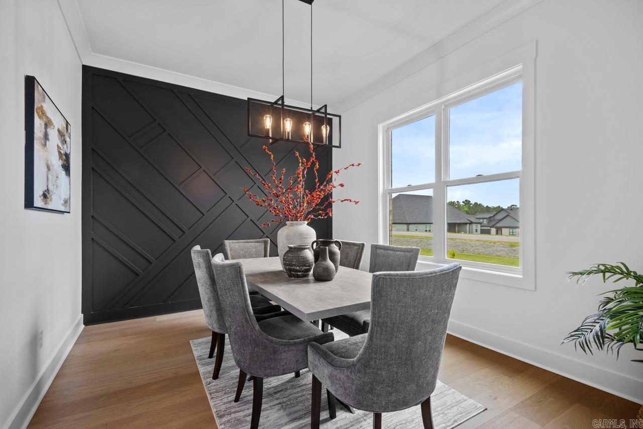 MEADOWLARKE ESTATES - Residential