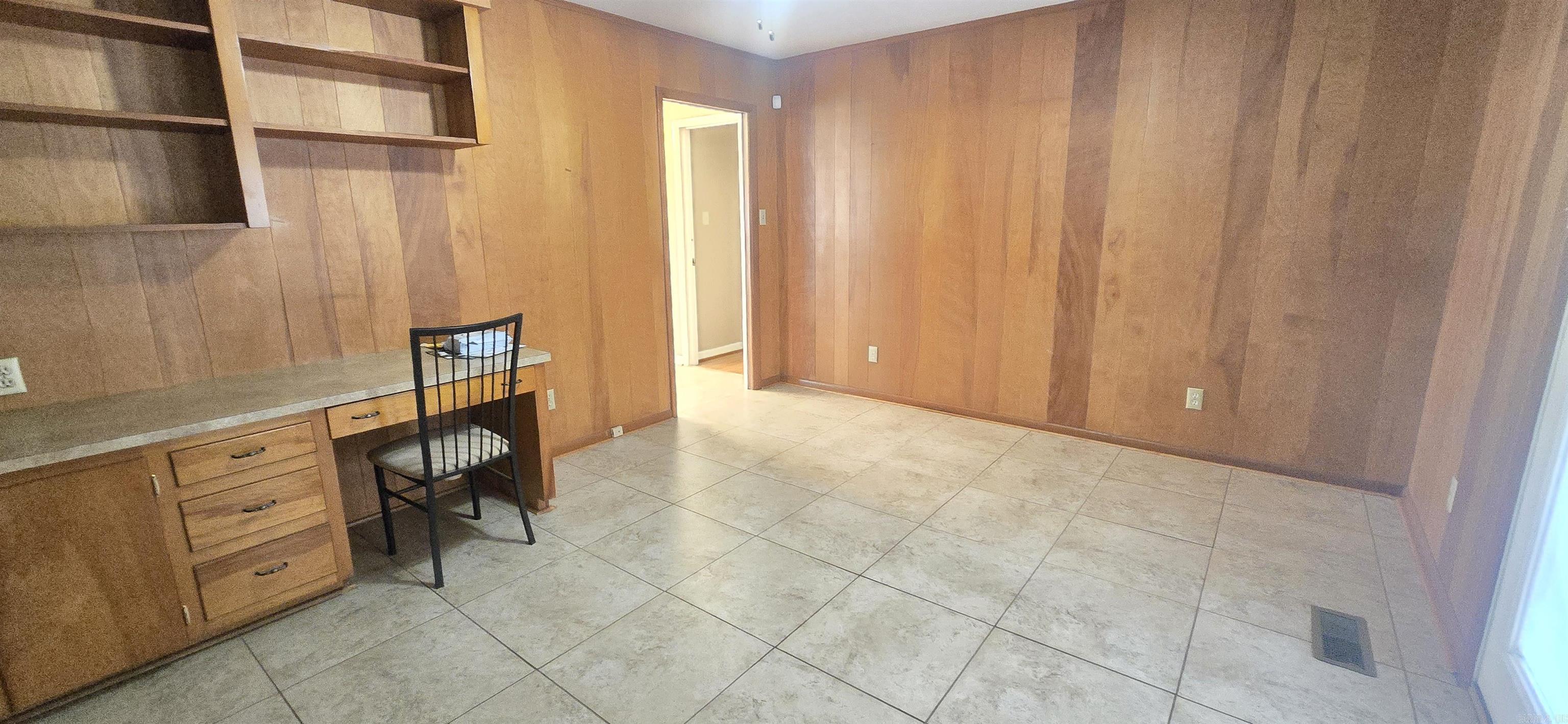 Briarwood - Residential Lease