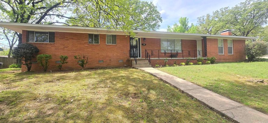 3 Bedroom 2 Bathroom Non-Smoking spacious home on a corner lot in West Little Rock. This home includes a Family Room with fireplace, Double Carport and extra large parking pad. Fenced back yard. Kitchen is furnished with Stove, wall oven, and dishwasher. Dining room with built in desk. Separate Laundry room off the kitchen. Large sunroom. Blinds, central heat and air, ceiling fans, hardwood and tile floors, and storage shed for use (no maintenance).