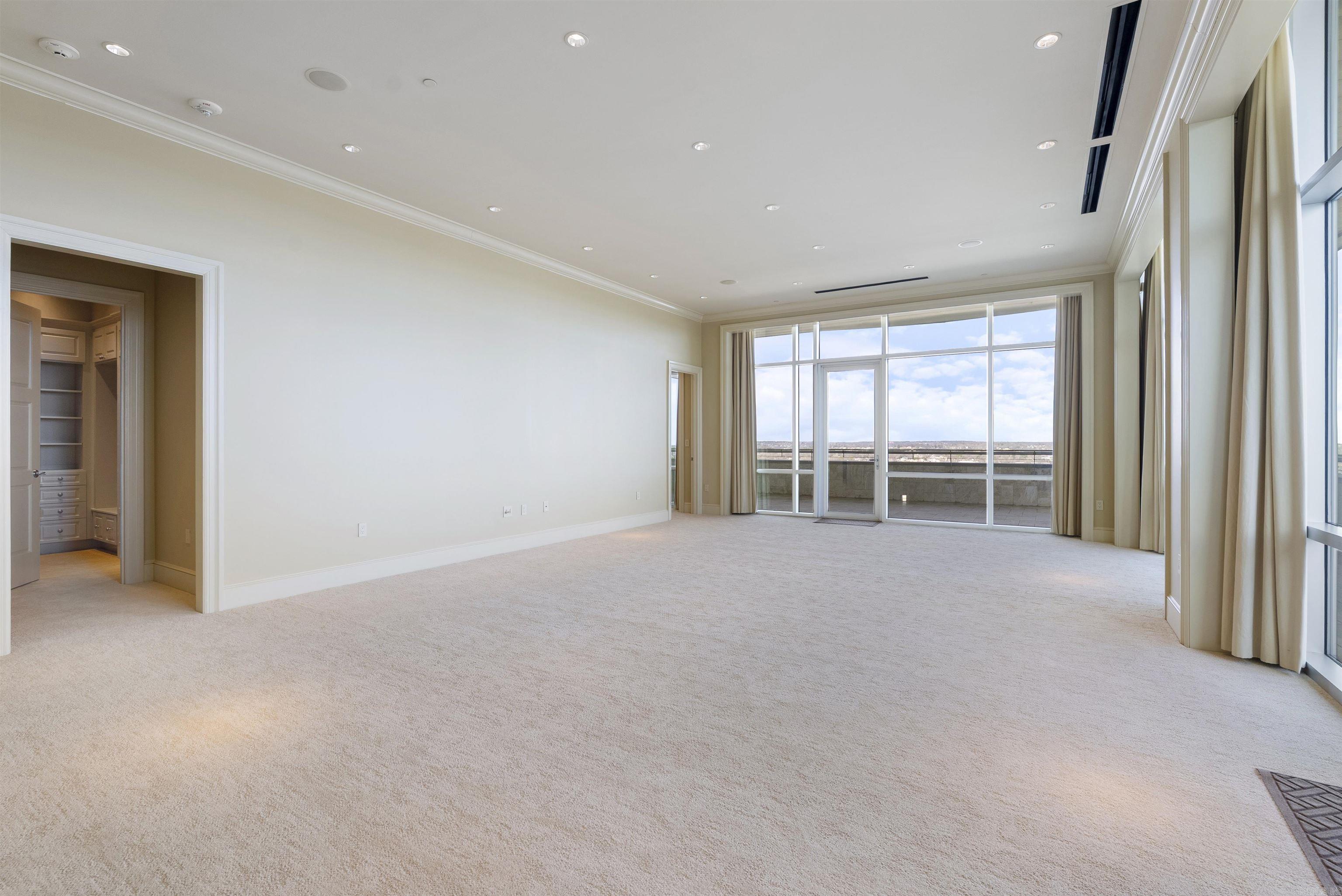 300 THIRD HPR - Residential