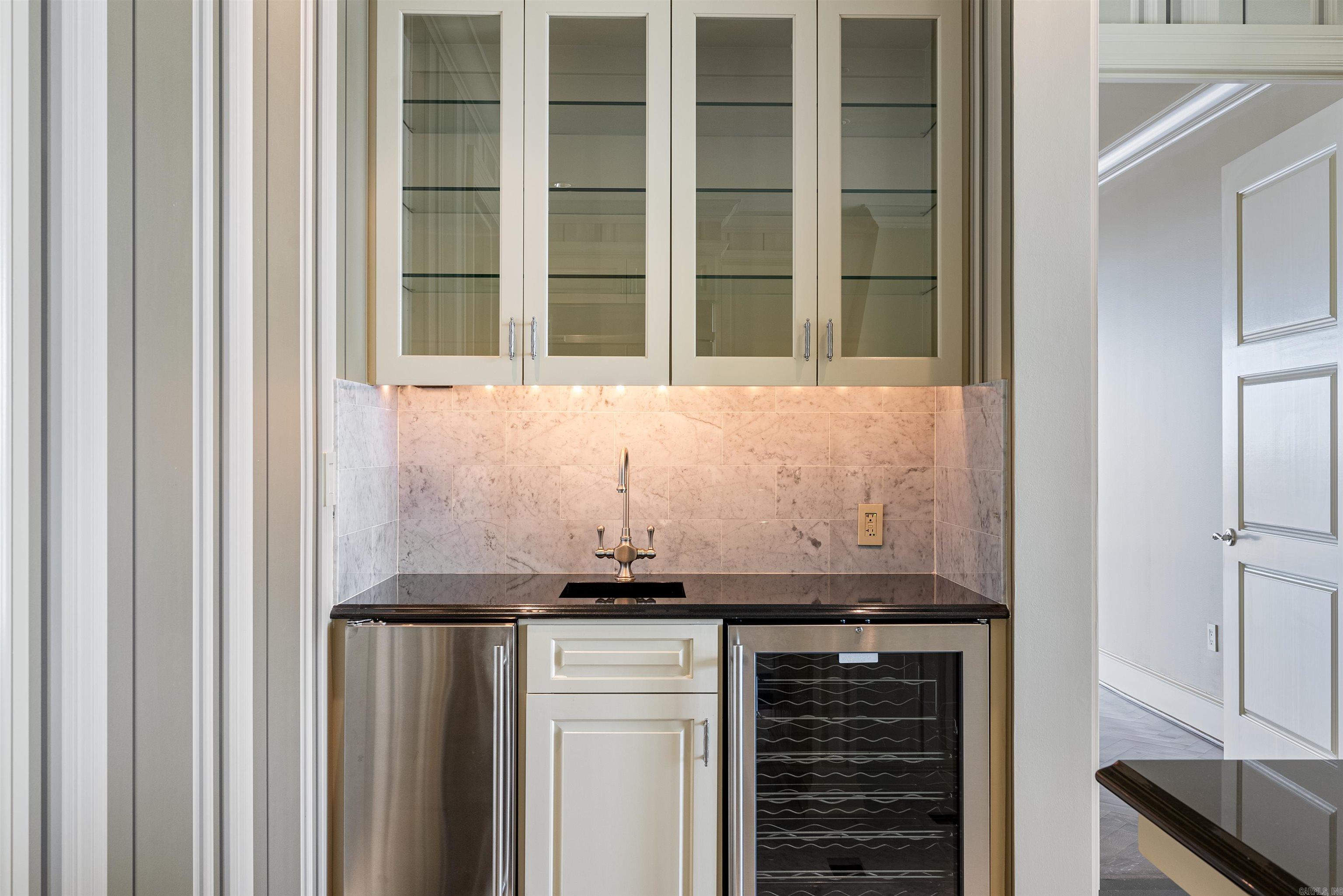 300 THIRD HPR - Residential