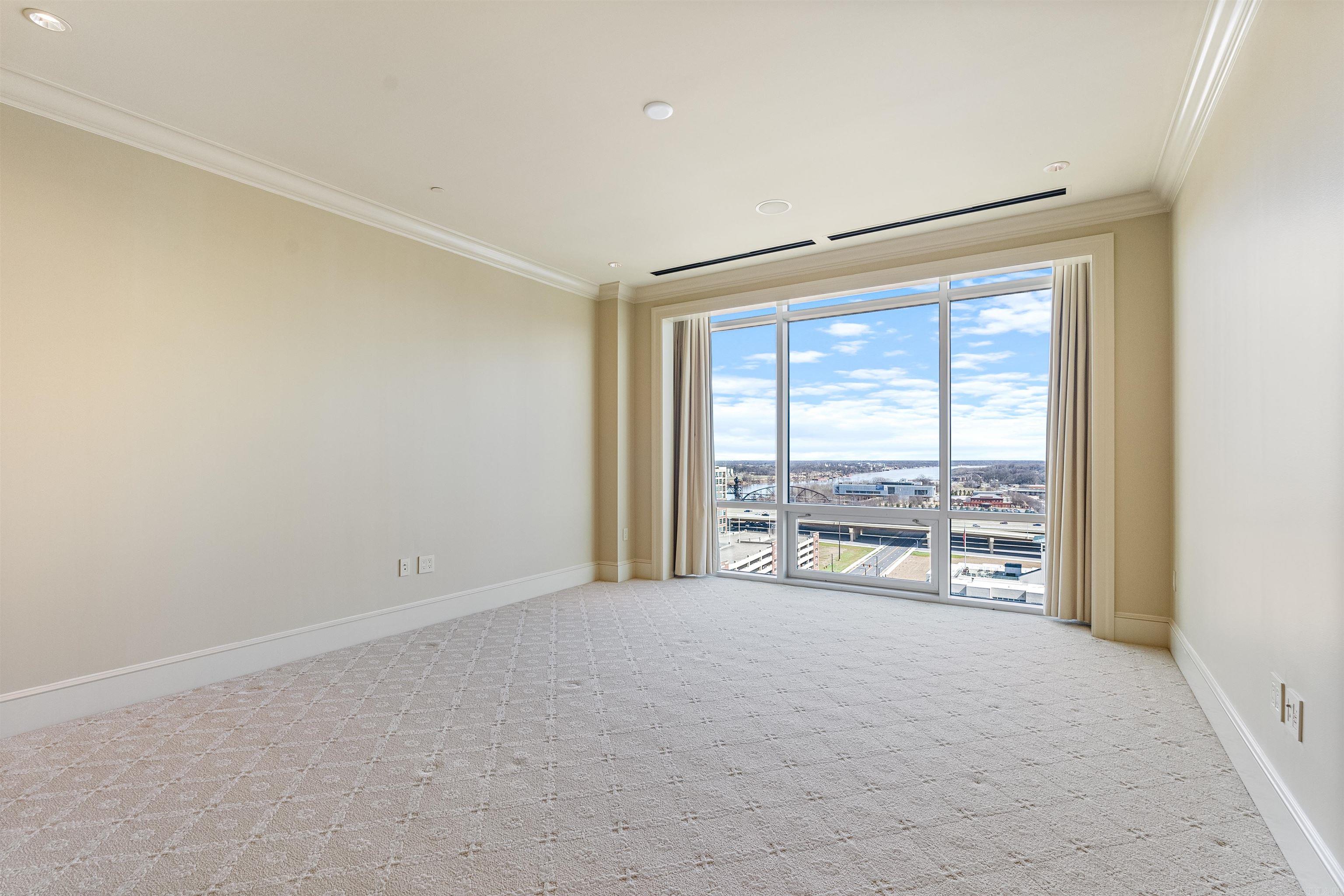 300 THIRD HPR - Residential