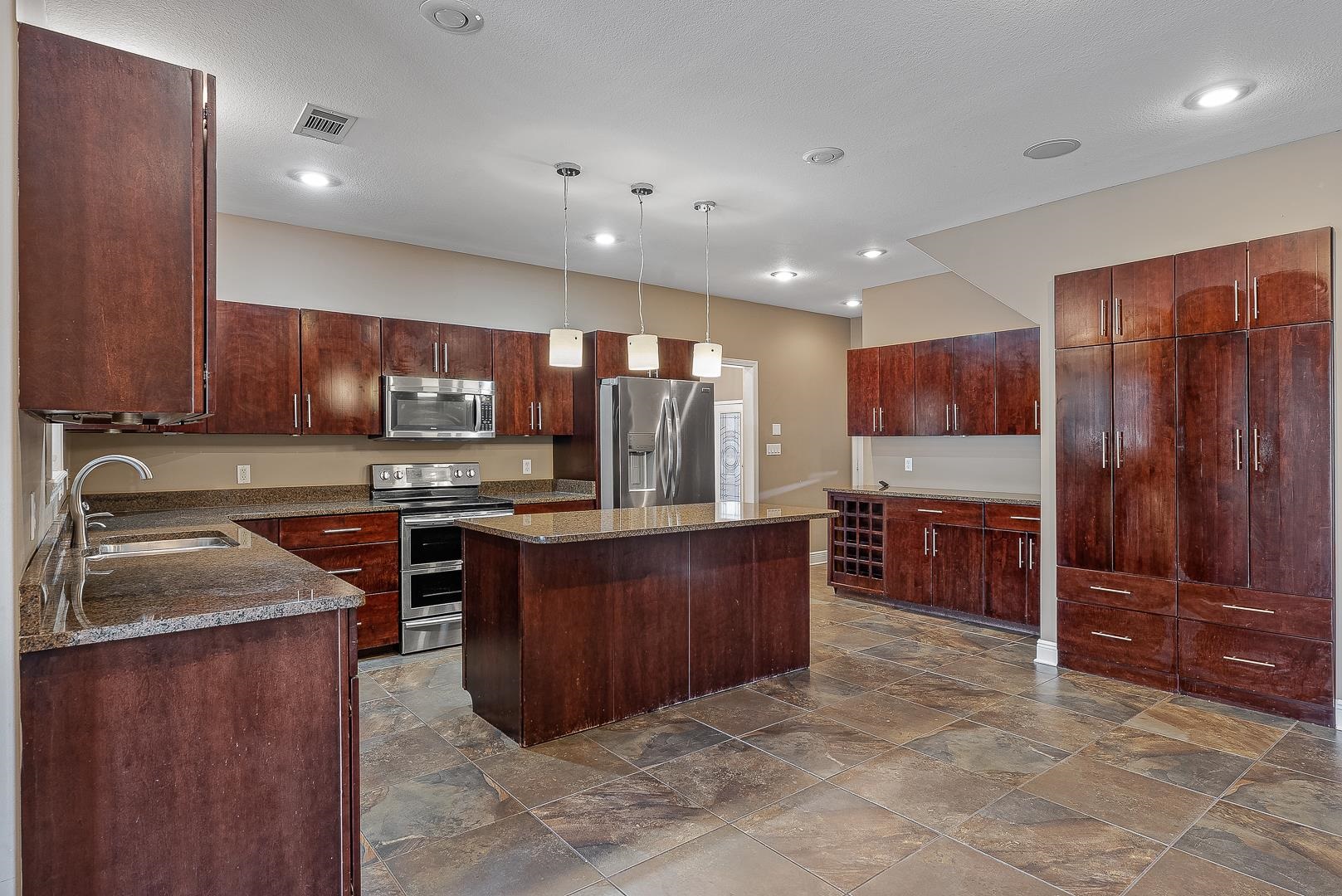 Register Estates I - Residential