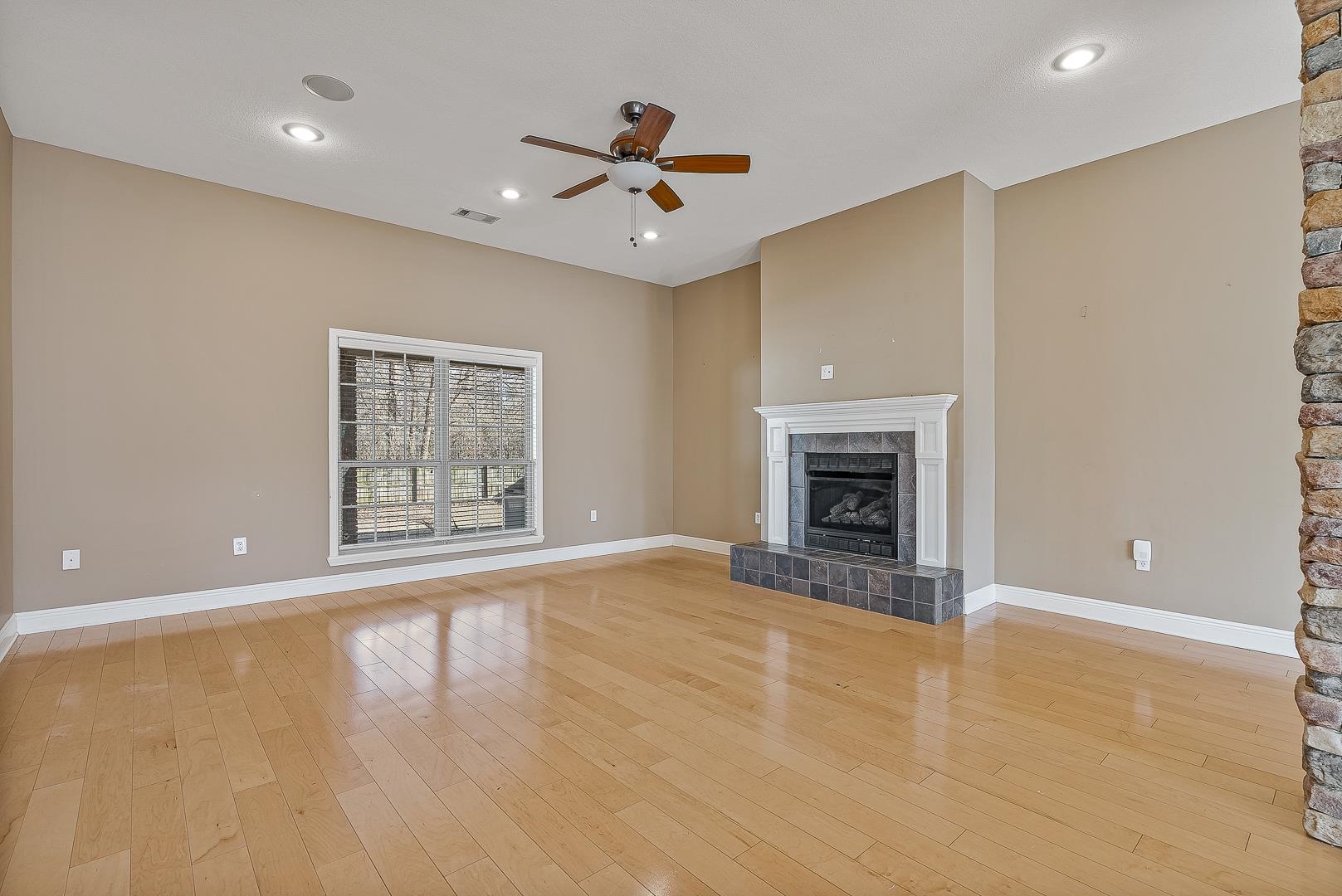 Register Estates I - Residential