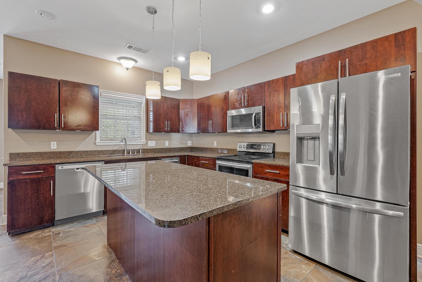 Register Estates I - Residential