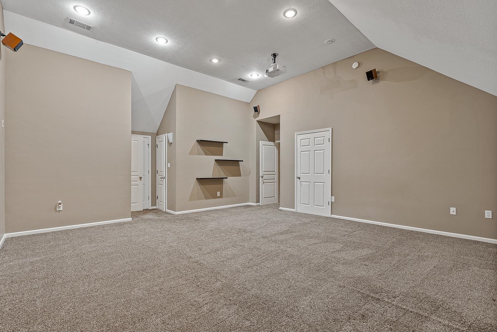 Register Estates I - Residential