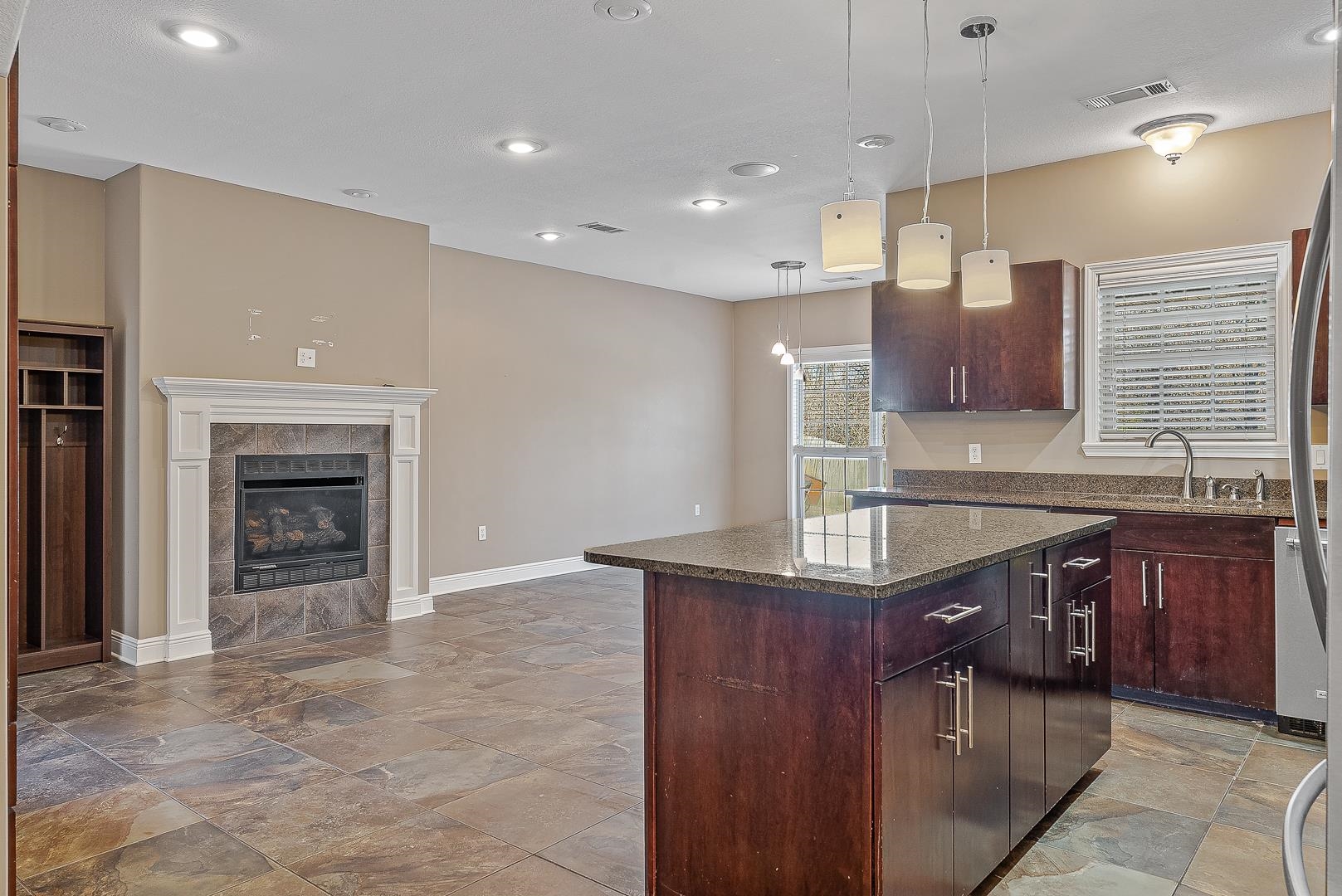 Register Estates I - Residential