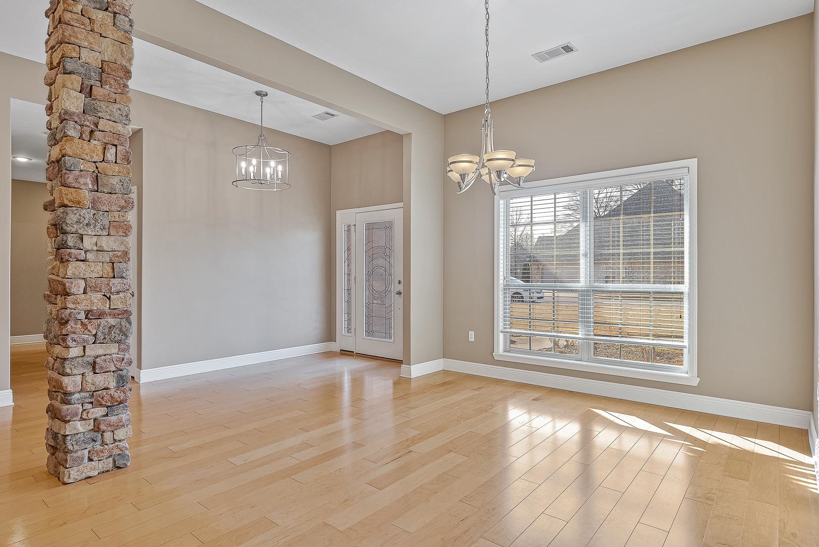 Register Estates I - Residential