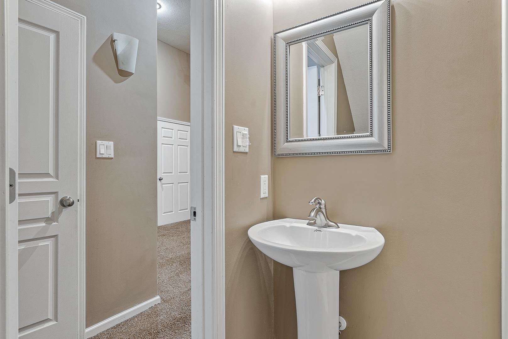 Register Estates I - Residential