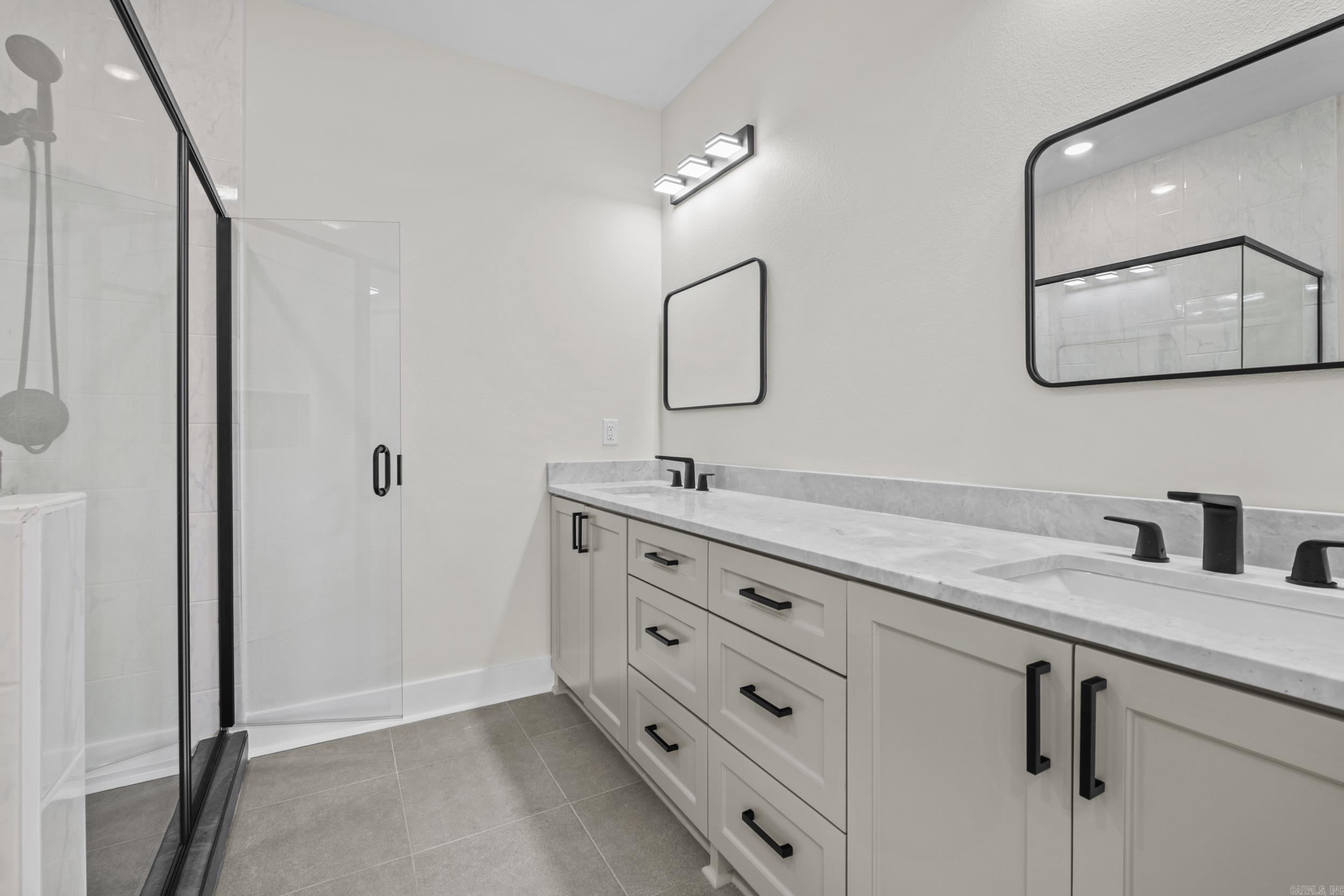 CREEKSIDE ADDN - Residential