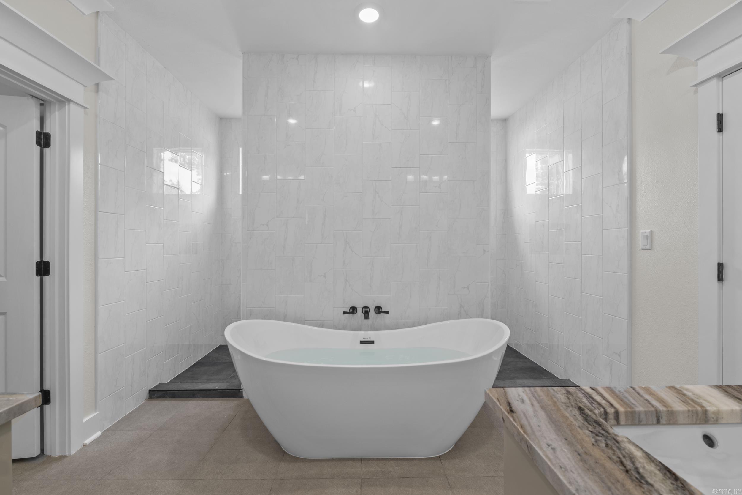 CREEKSIDE ADDN - Residential