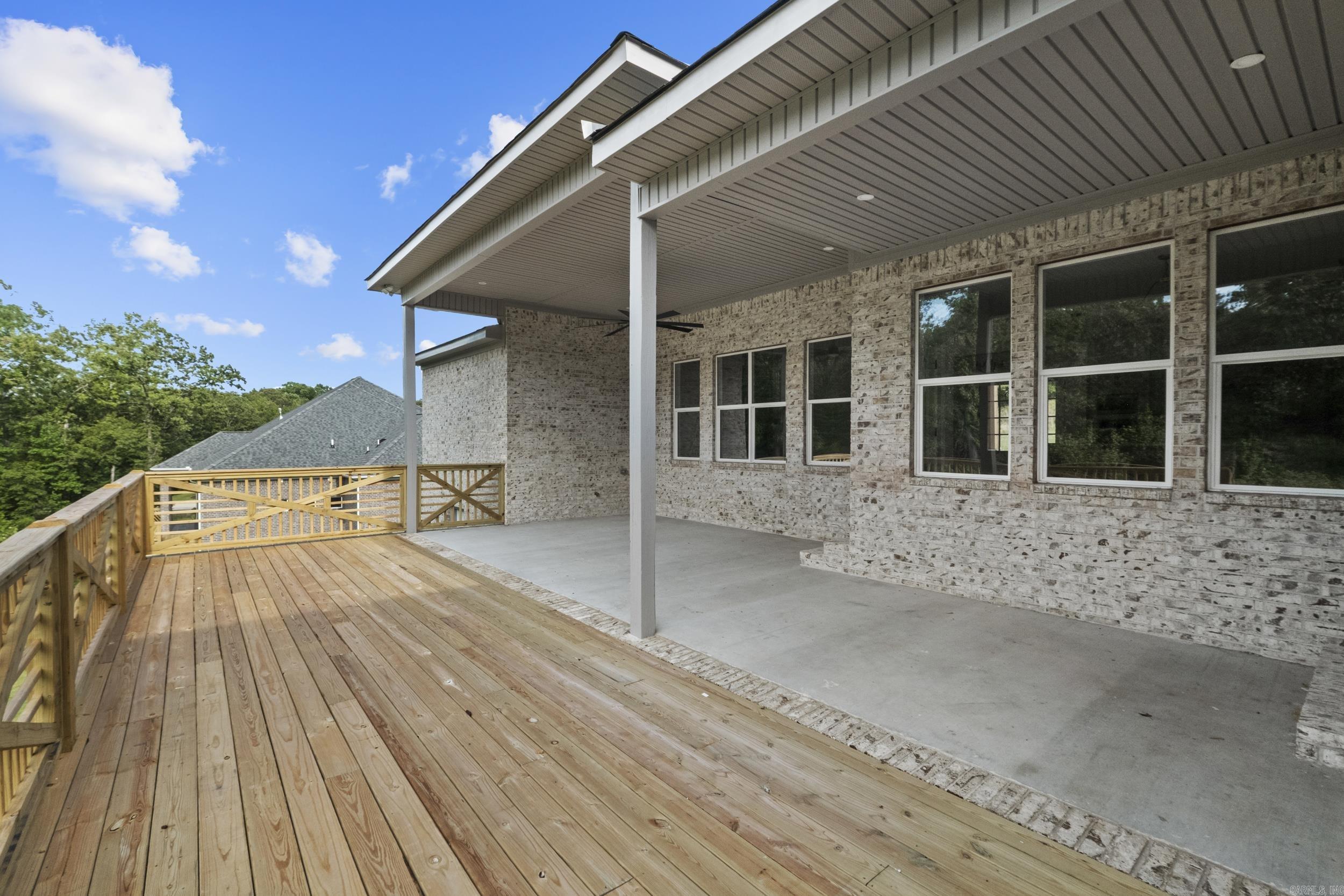 CREEKSIDE ADDN - Residential