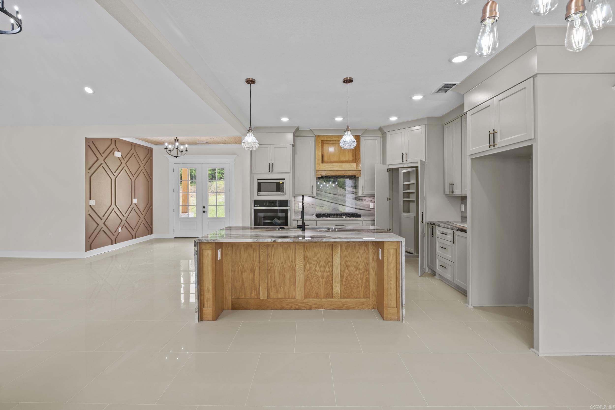 CREEKSIDE ADDN - Residential