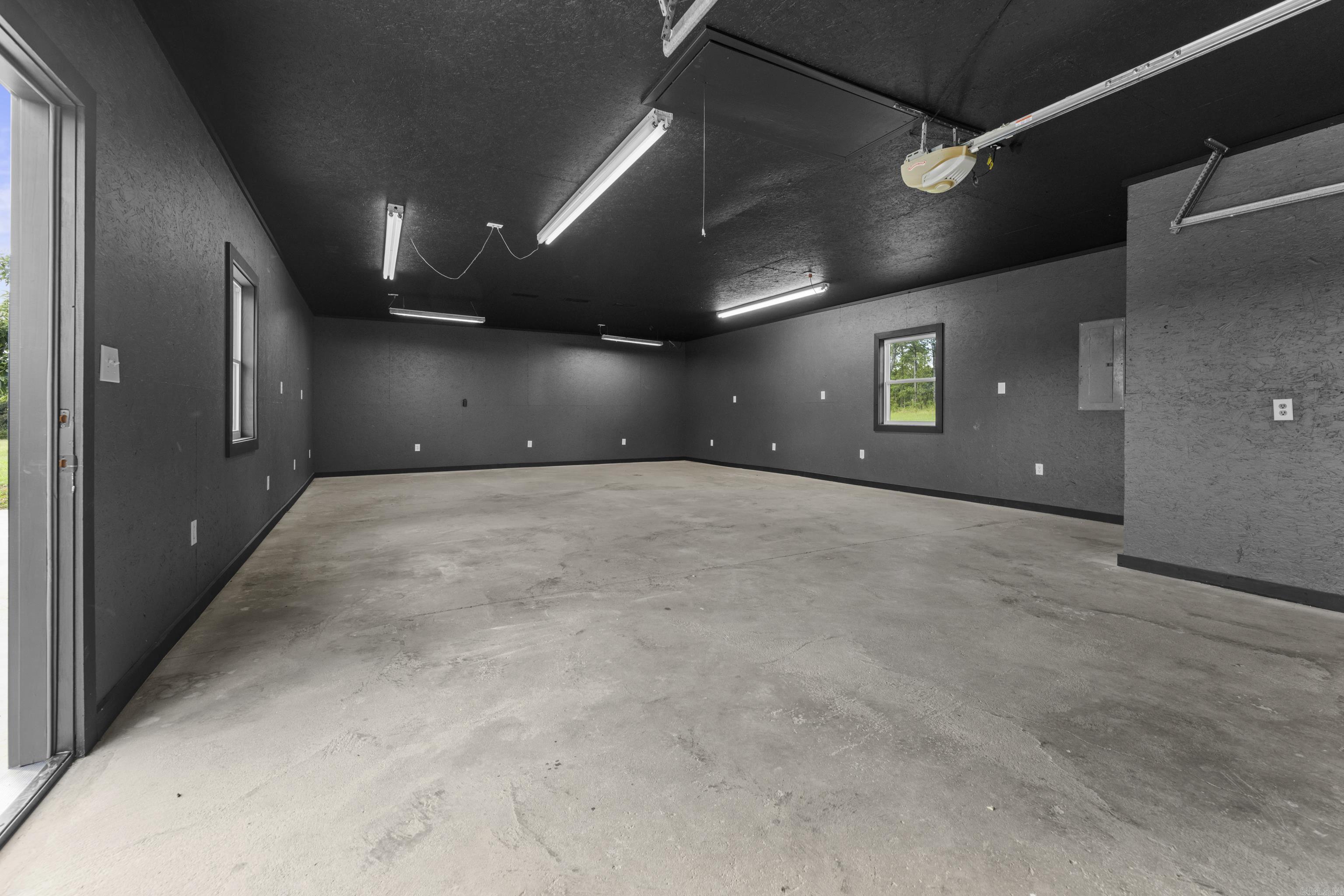 Heber Springs Outside - Residential