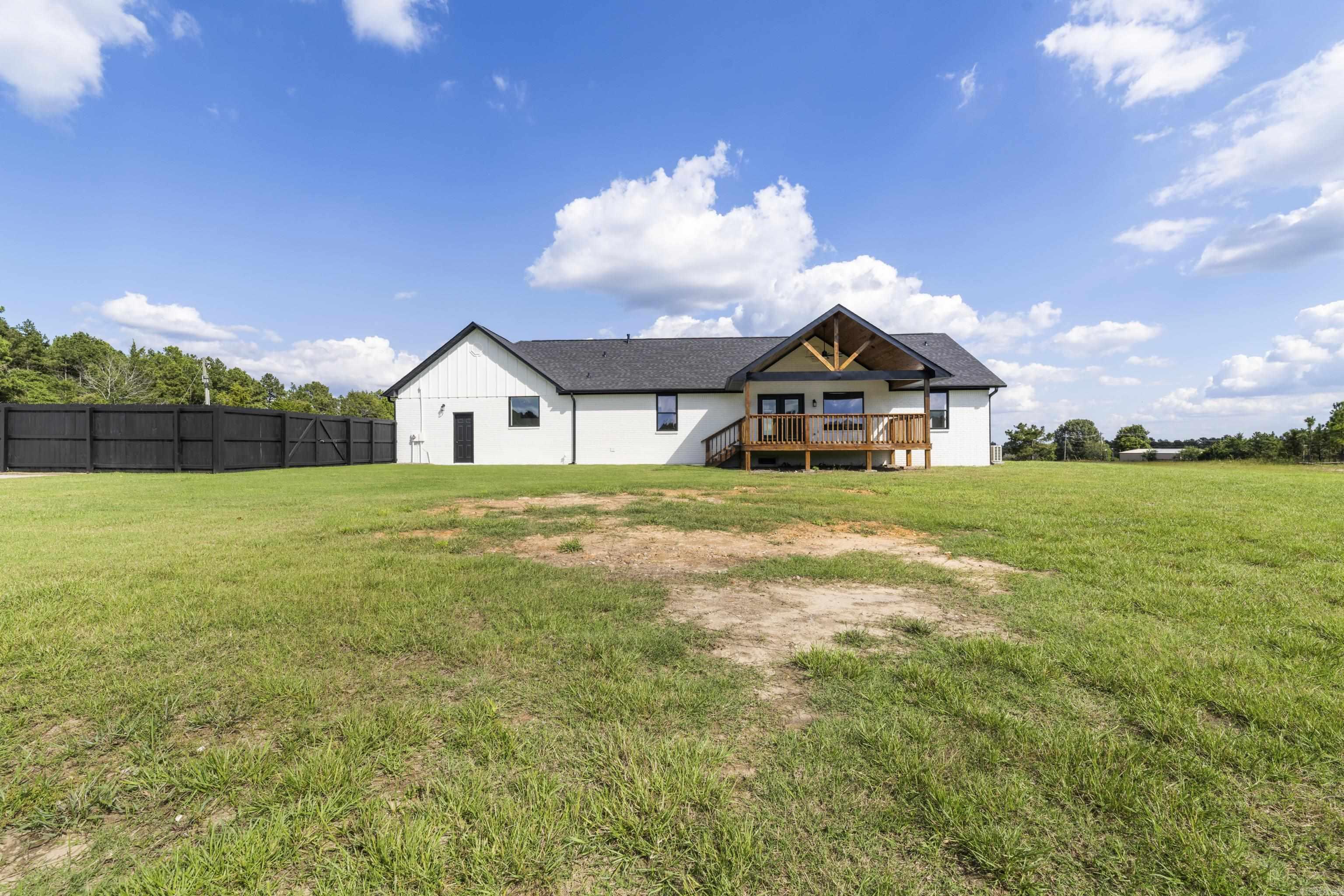 Heber Springs Outside - Residential