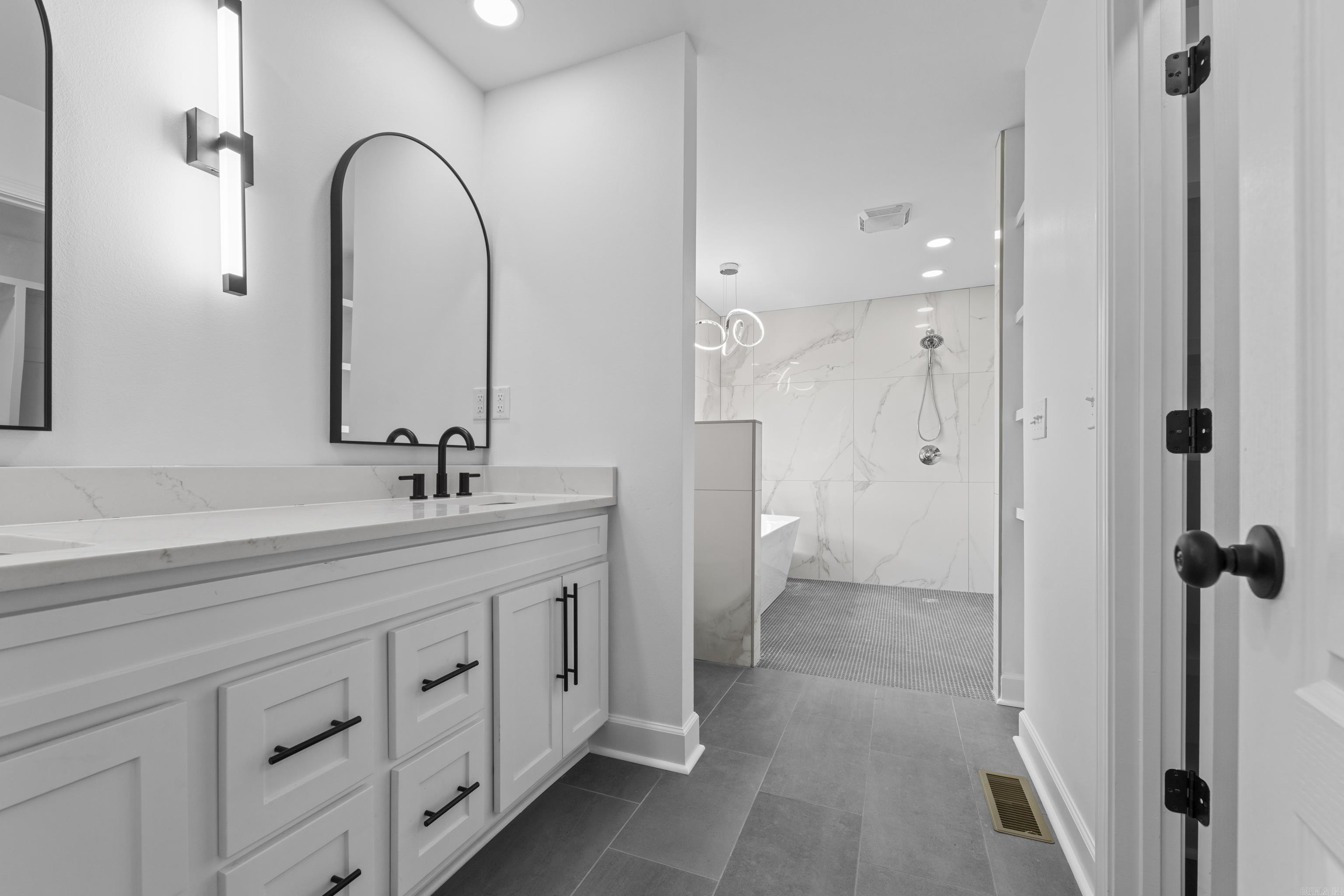 Heber Springs Outside - Residential