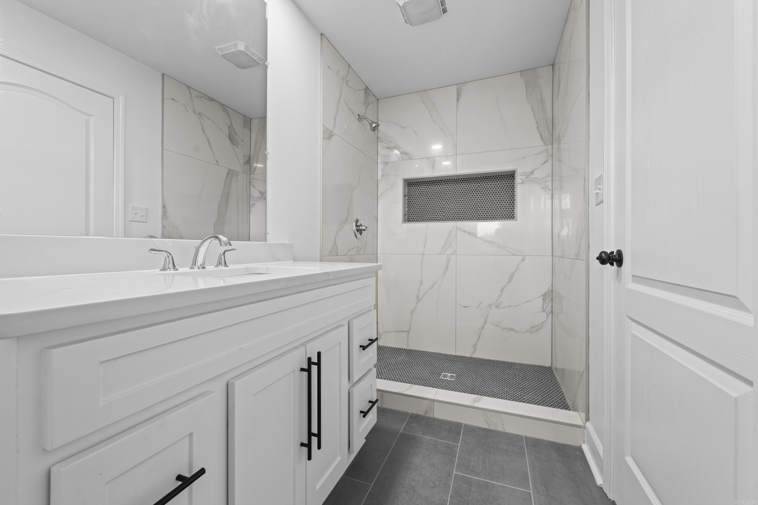 Heber Springs Outside - Residential