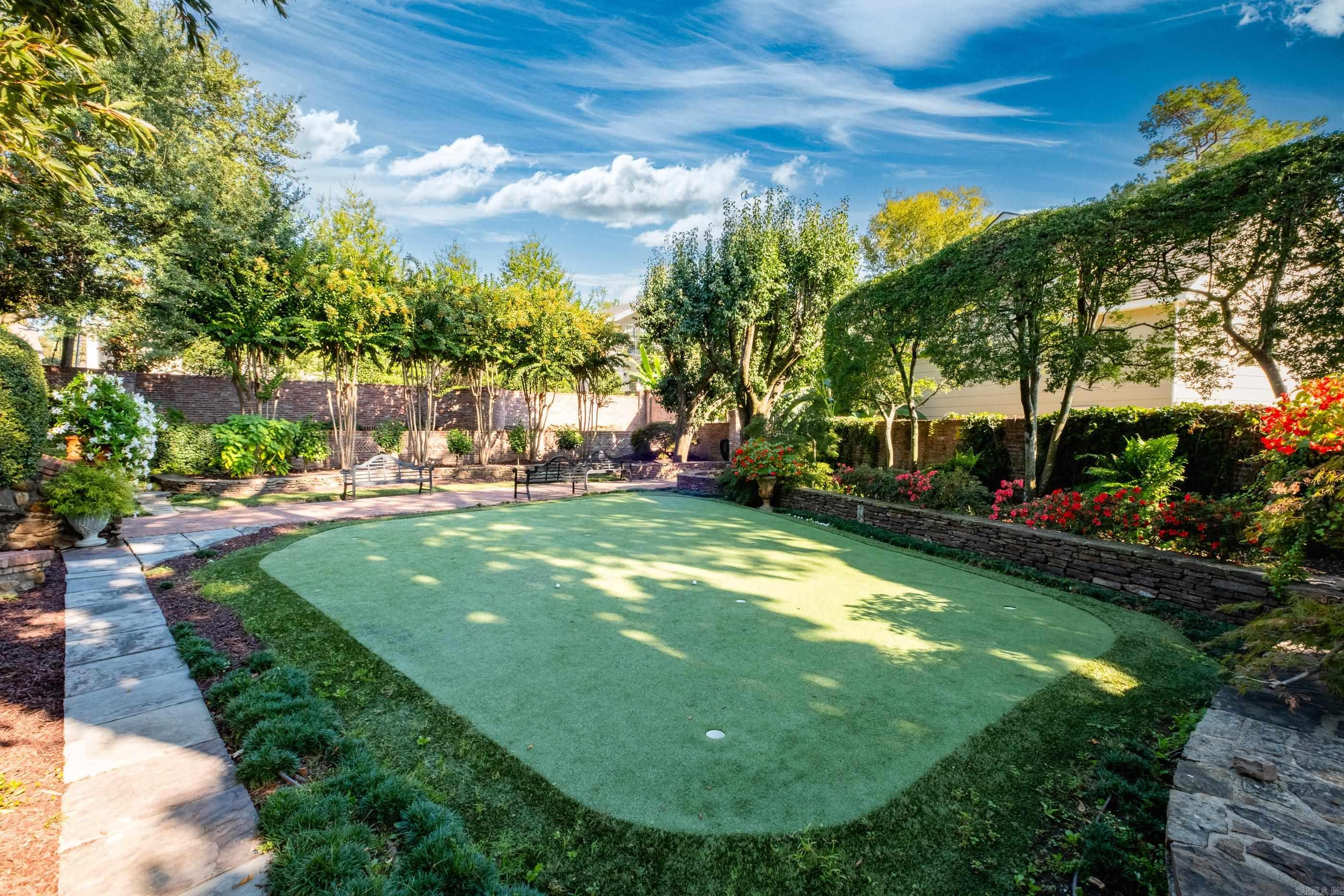 MIDLAND HILLS - Residential