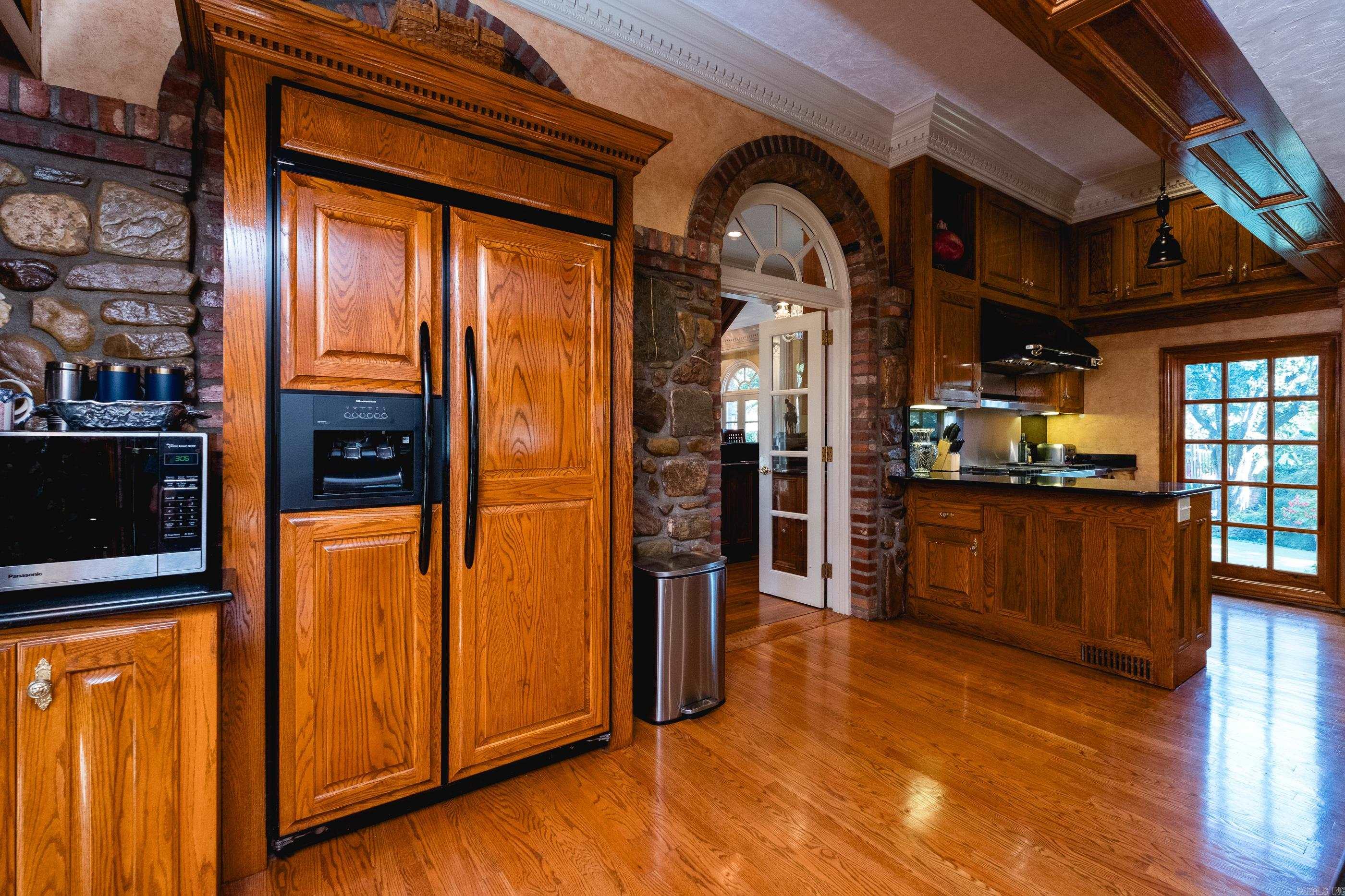 MIDLAND HILLS - Residential