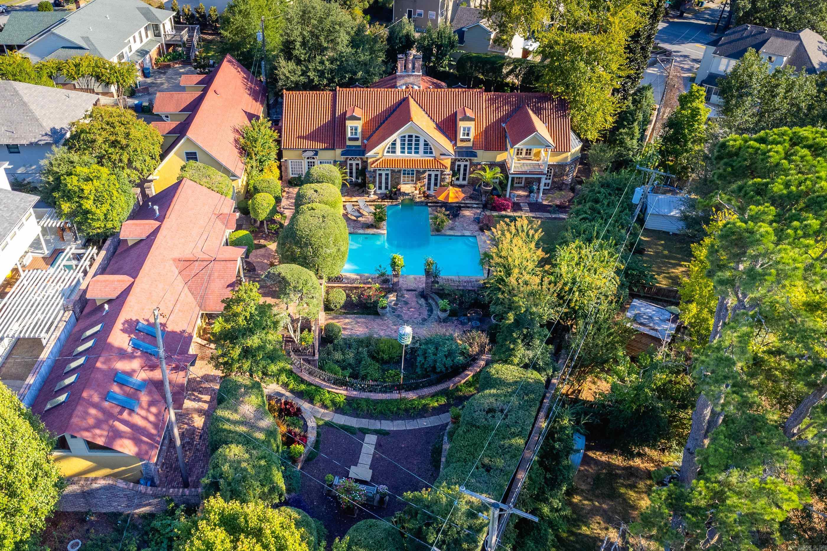 MIDLAND HILLS - Residential