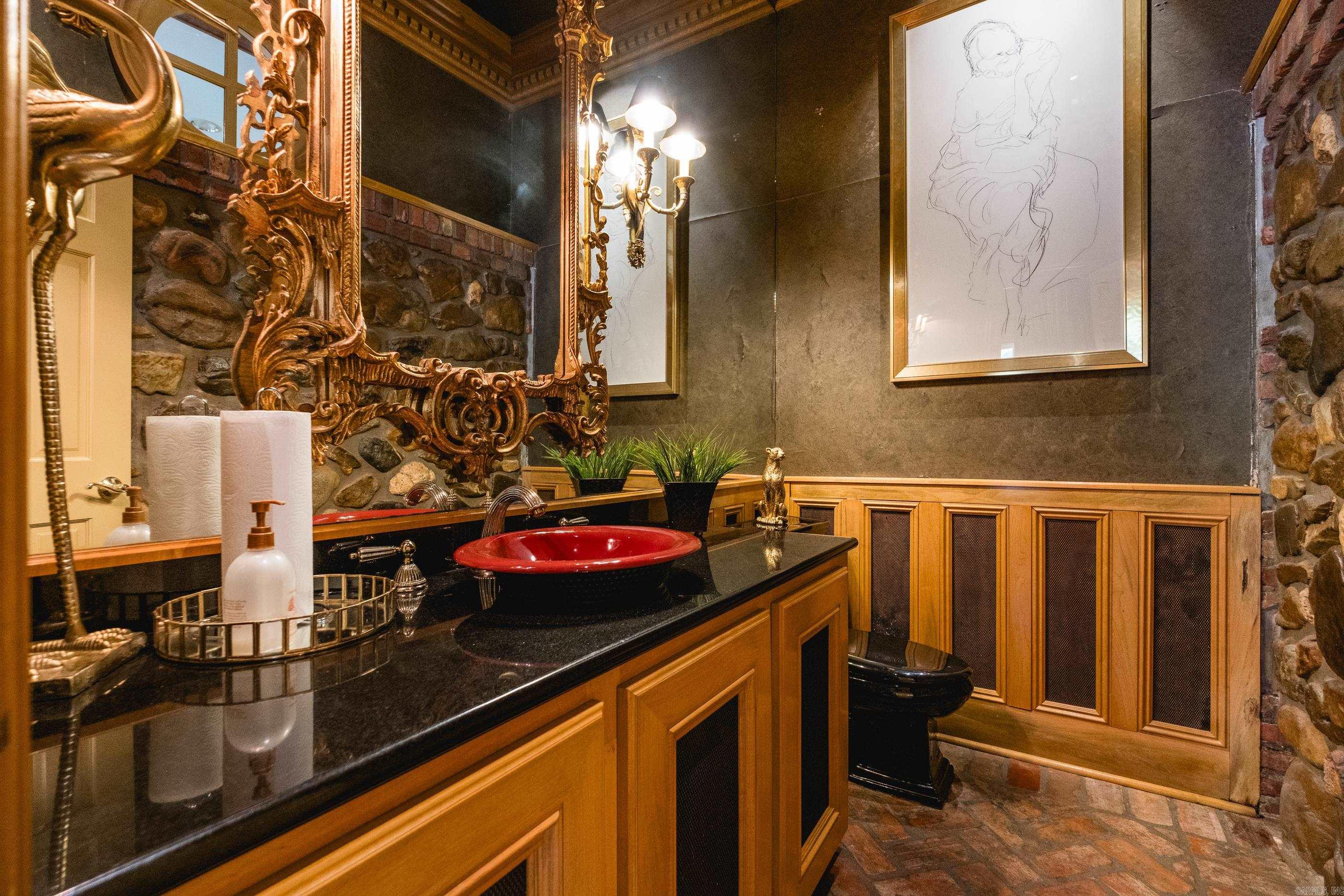 MIDLAND HILLS - Residential