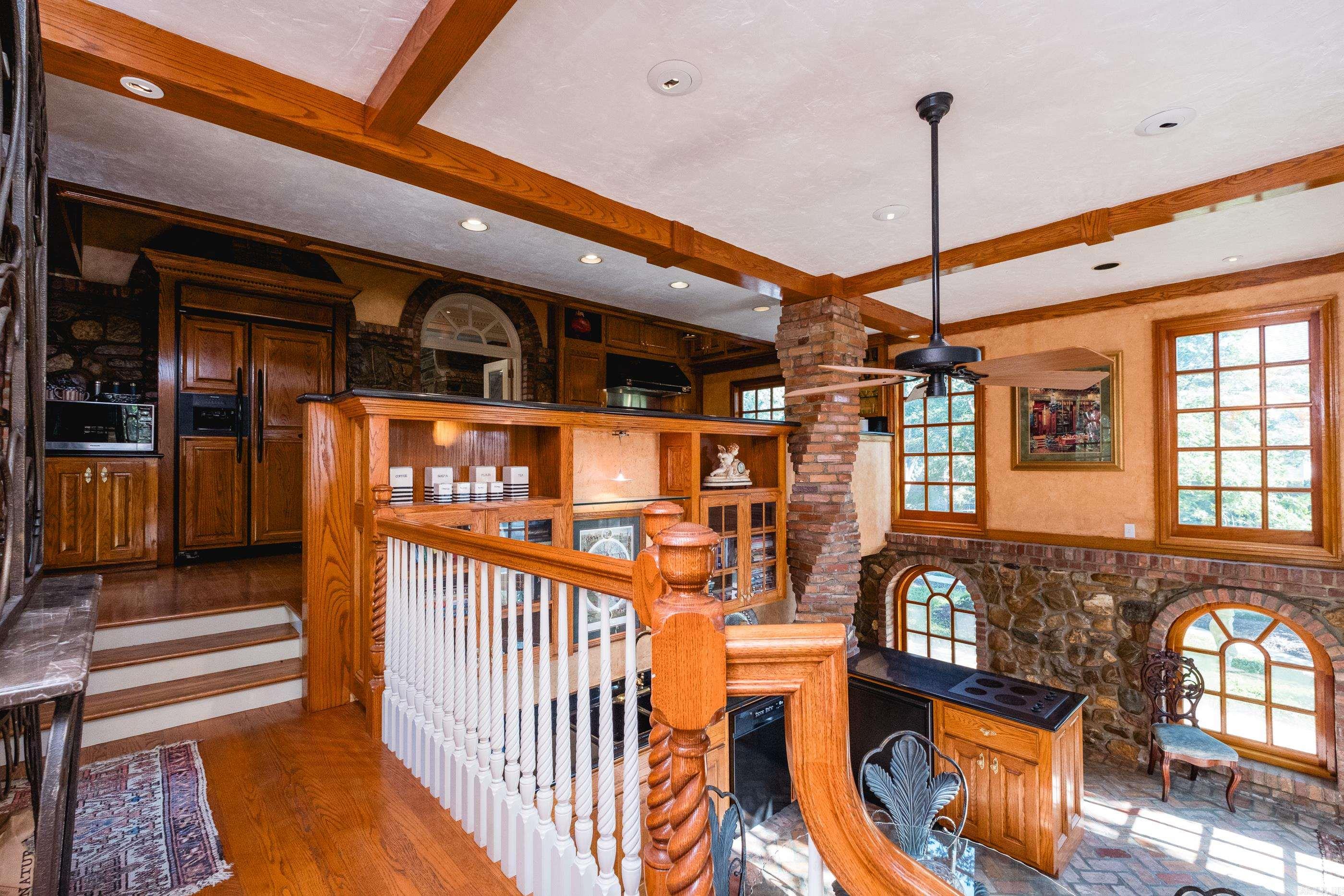 MIDLAND HILLS - Residential