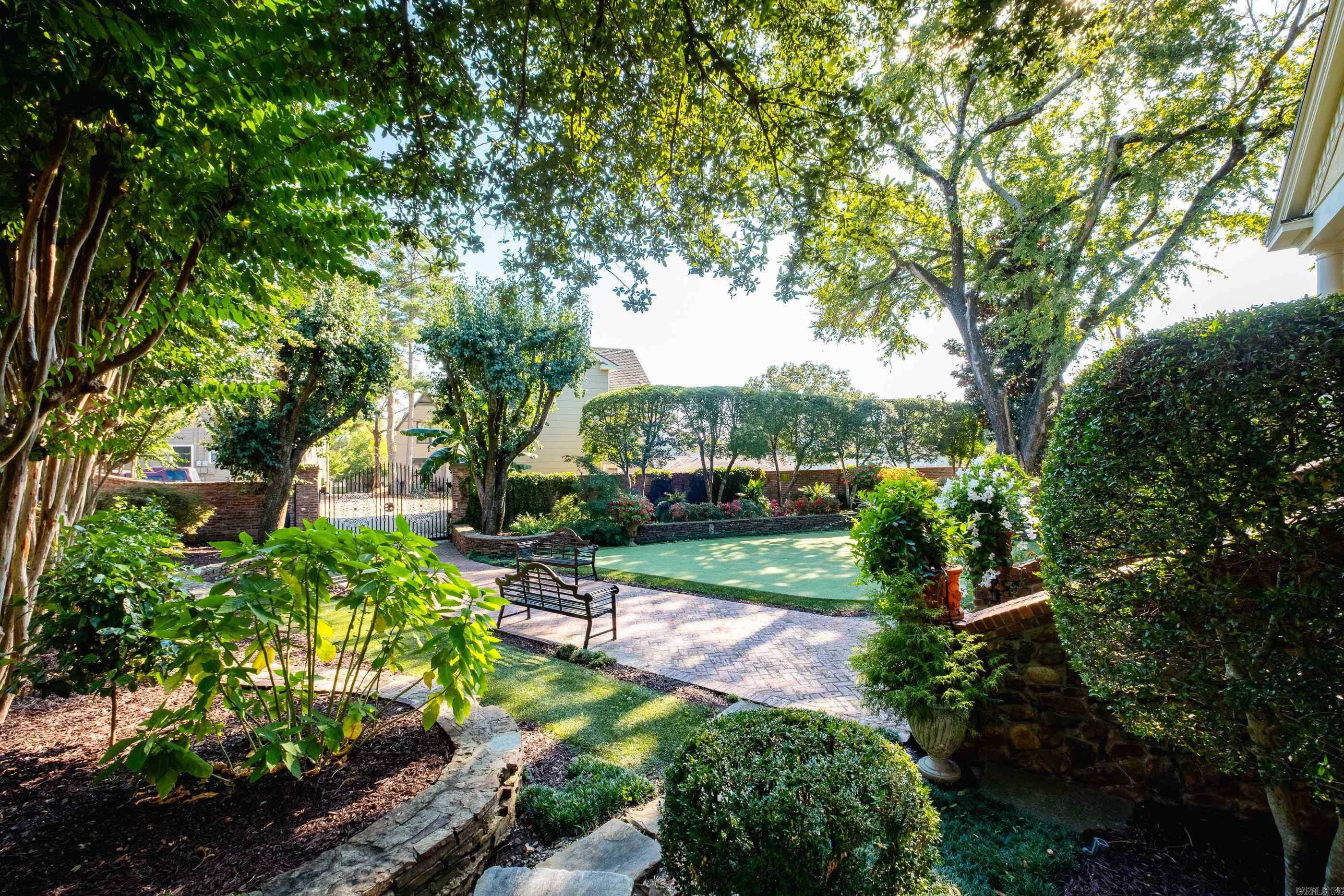 MIDLAND HILLS - Residential